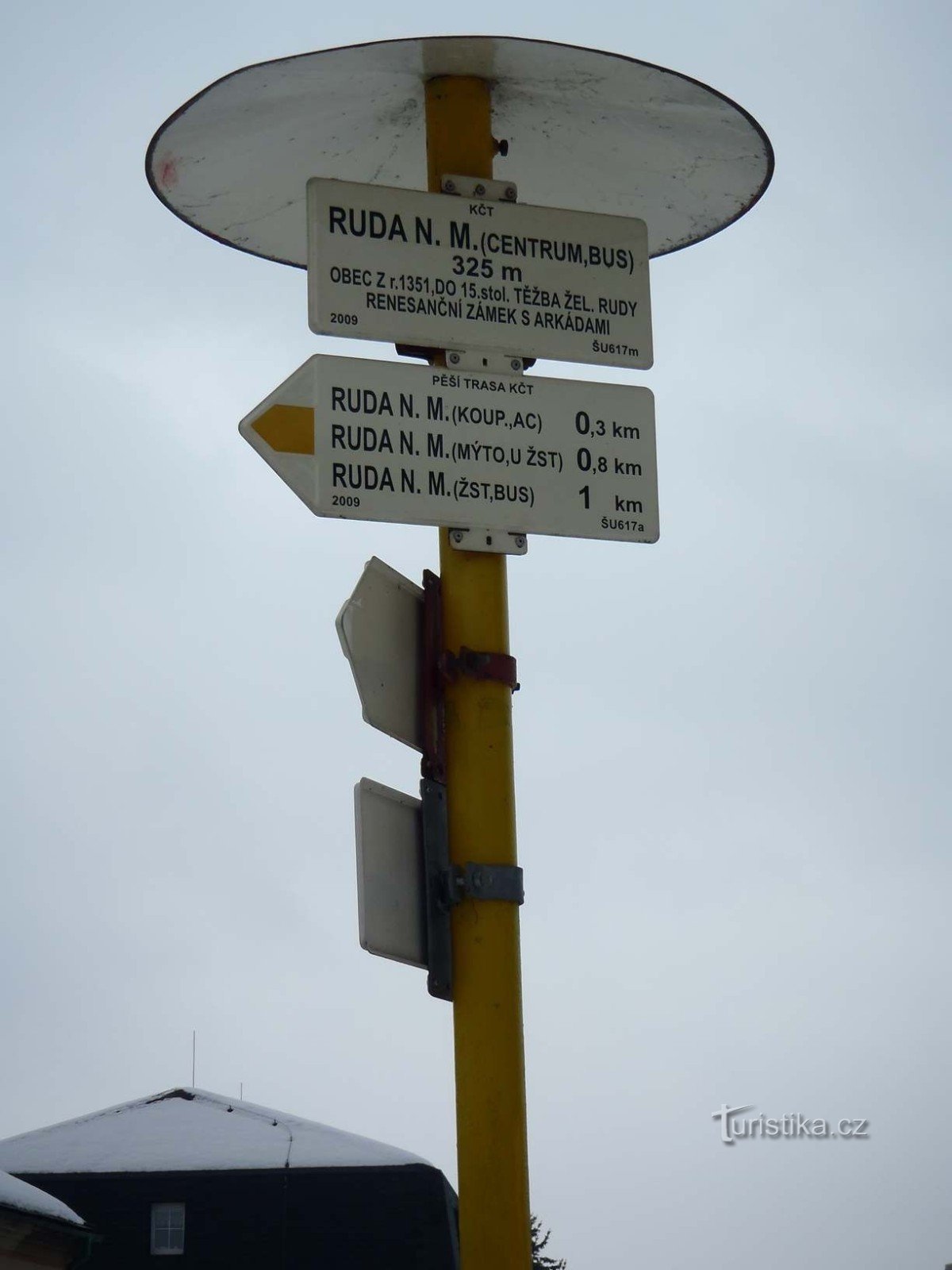 Poste indicador del centro de Ruda nad Moravou - 18.2.2012 de febrero de XNUMX