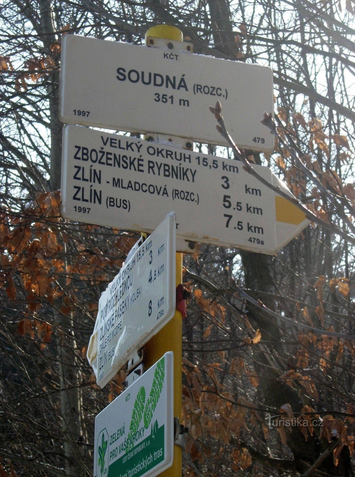 路标Soúdná