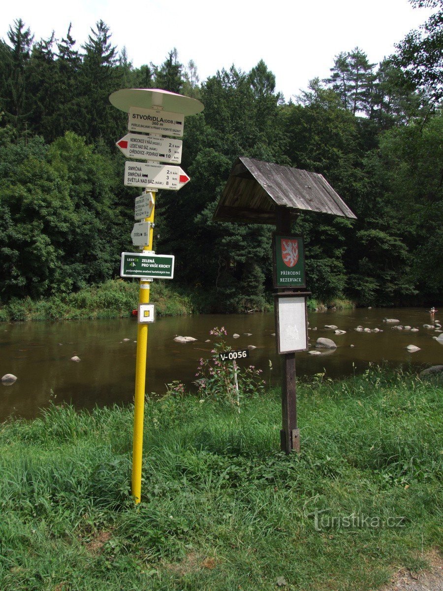 Poste indicador de Stvořidla - ramal