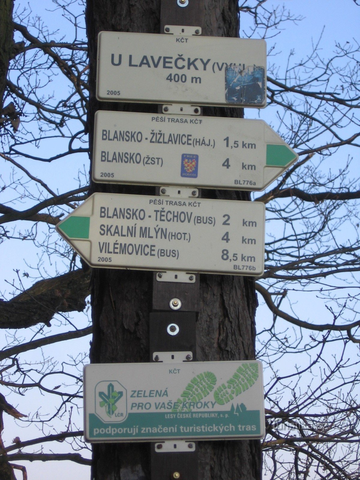 Placa de sinalização - U Lavečka