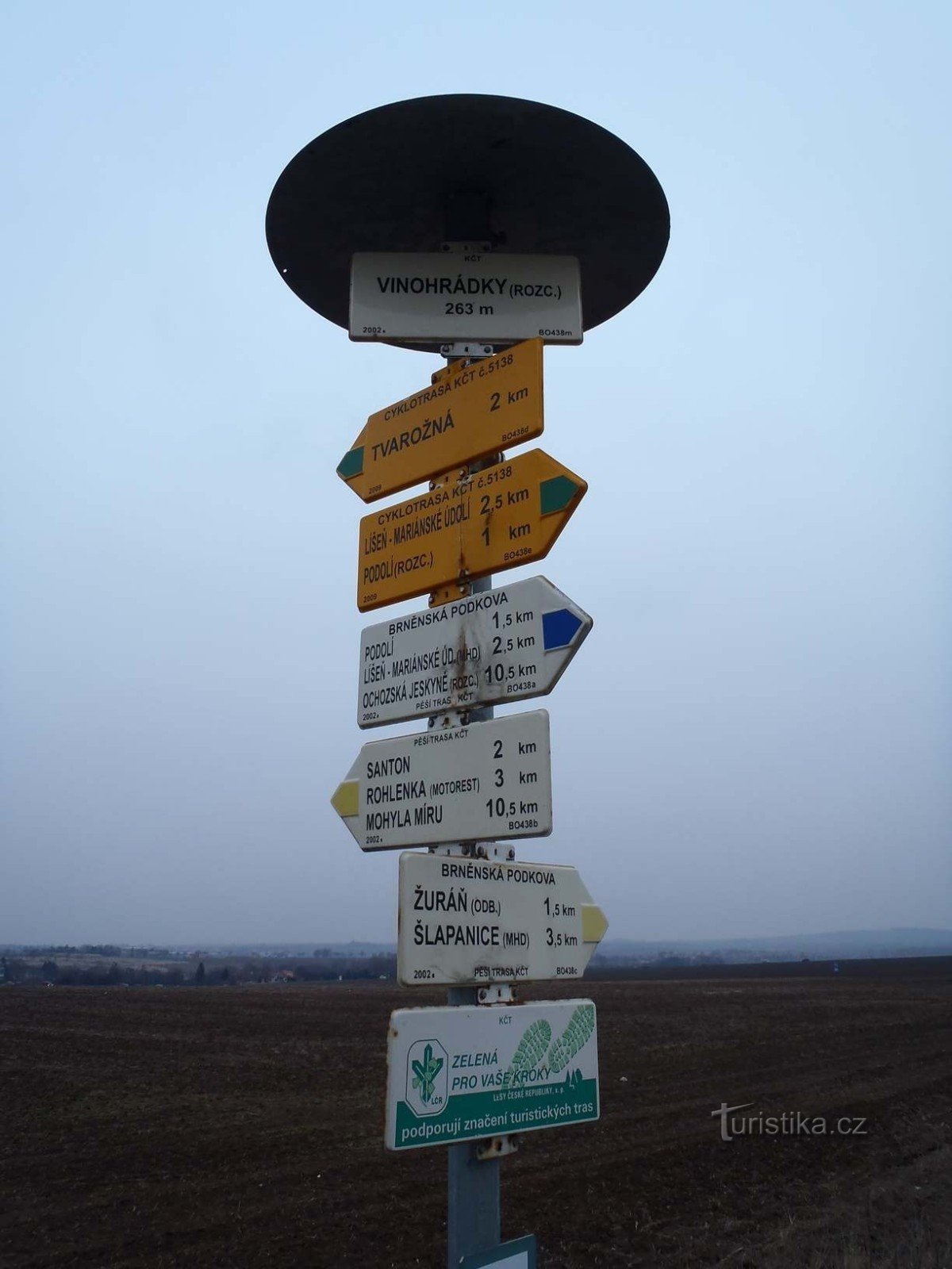 Vinohrádka signpost - 6.2.2012 February XNUMX