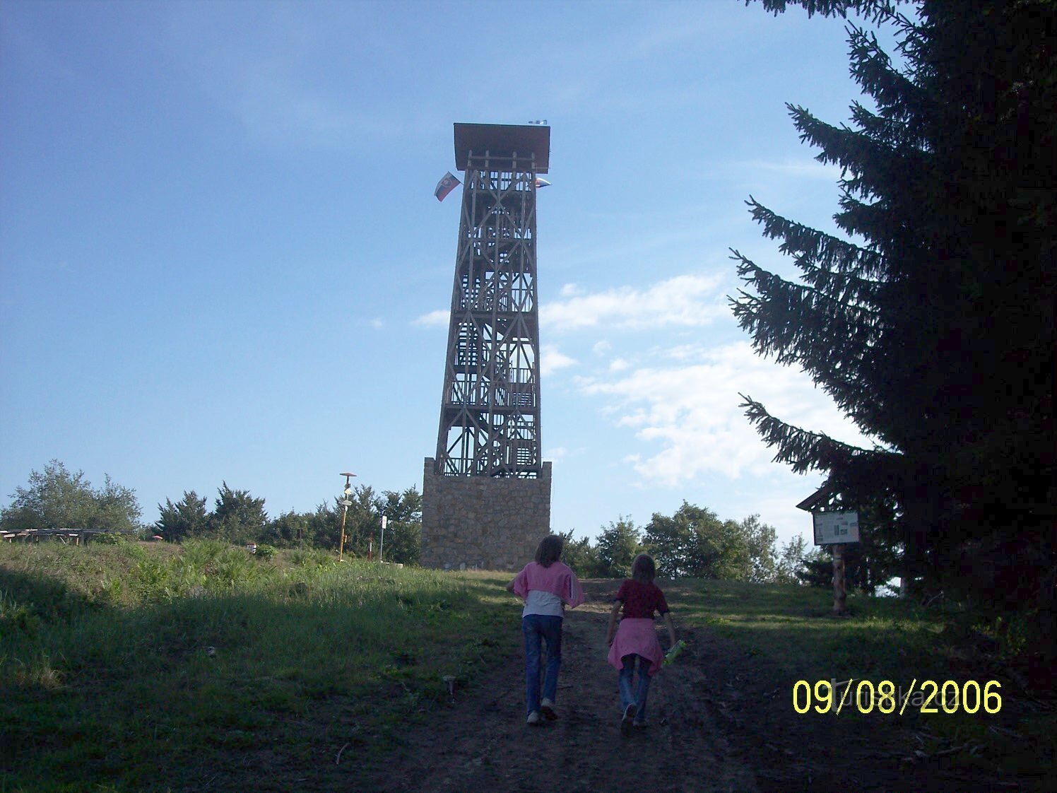 tour de guet sur Veľko Lopeník