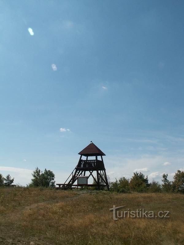 Babylon lookout tower