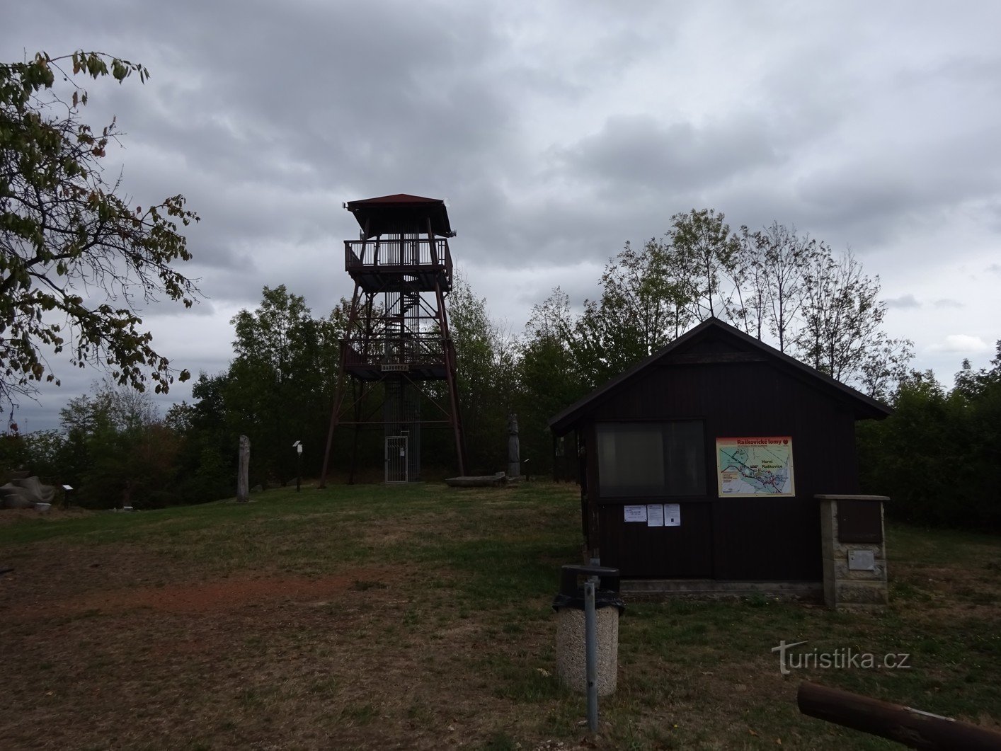 Torre de vigia Barborka perto de Heřmanova Městec