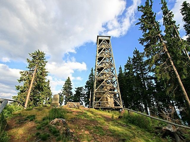 Razgledni stolp Boubín