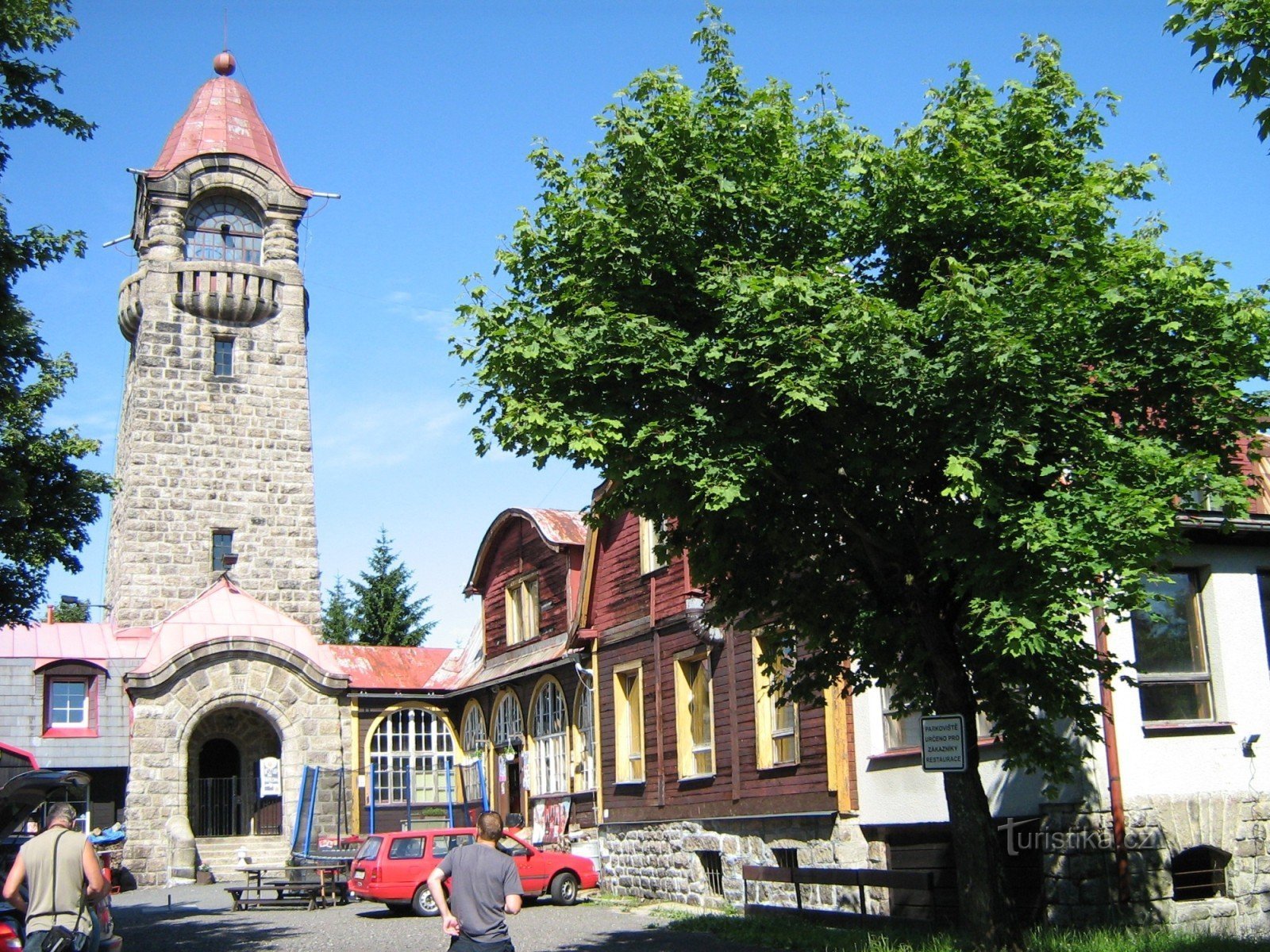 Turnul de observație Černá Studnice