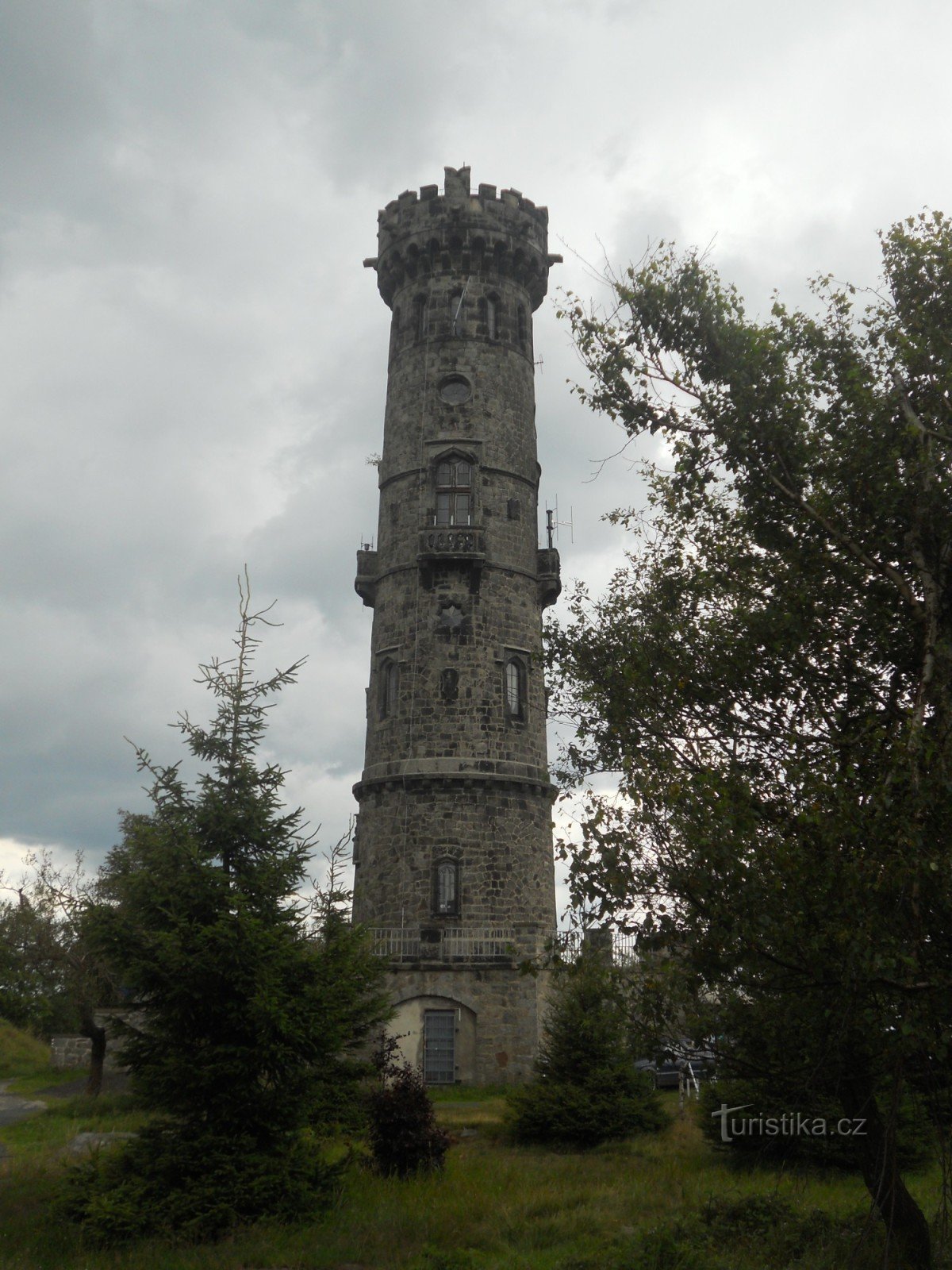 Torre de vigia Děčínský Sněžník (723 m./nm)