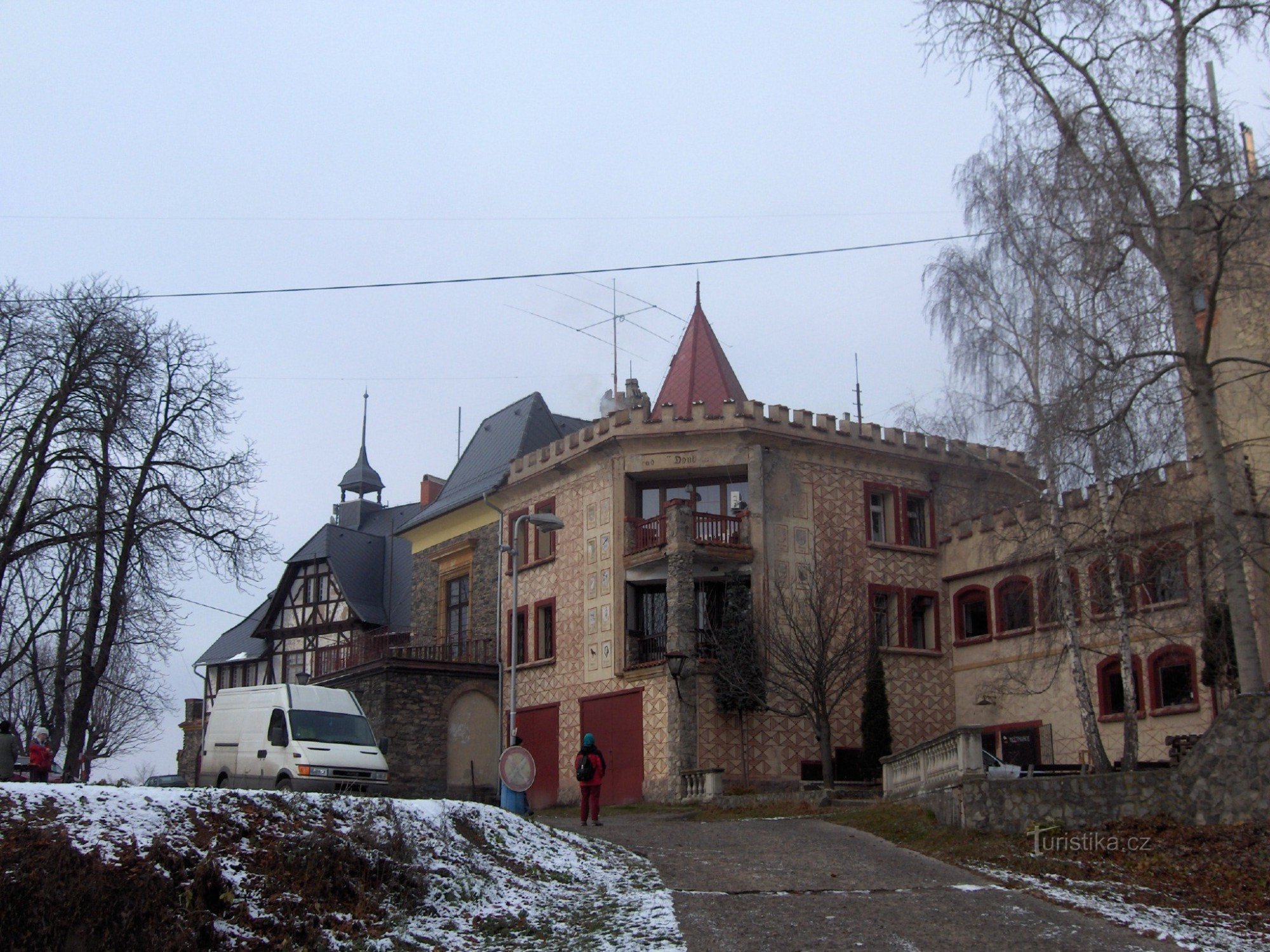 Doubravka lookout tower