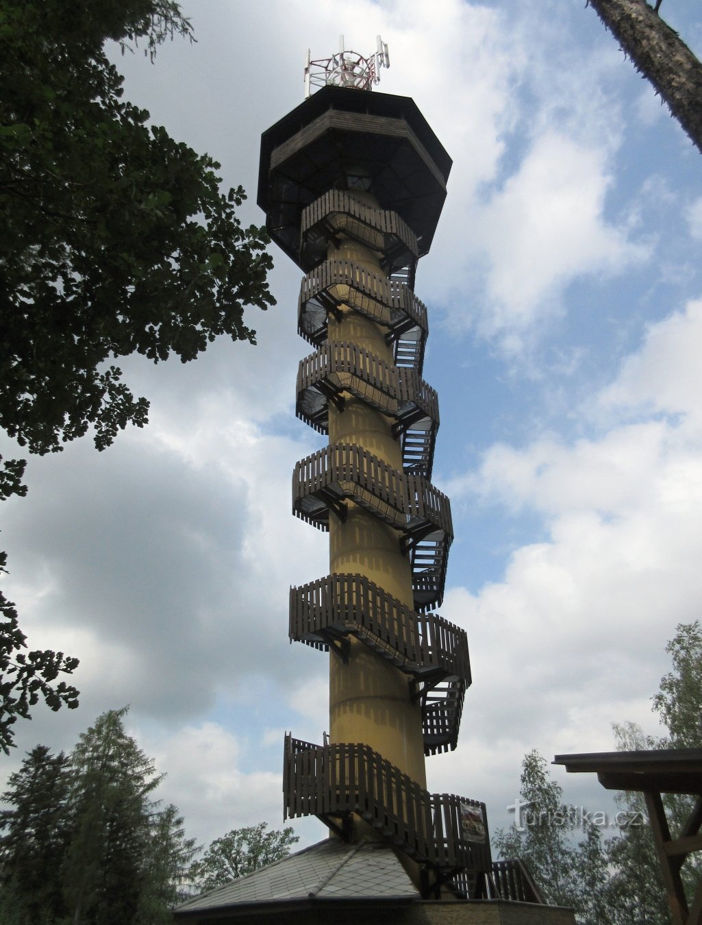 Razgledni stolp Drahousek