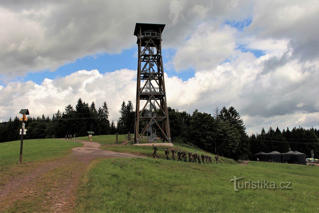 Eliška lookout, view from the south