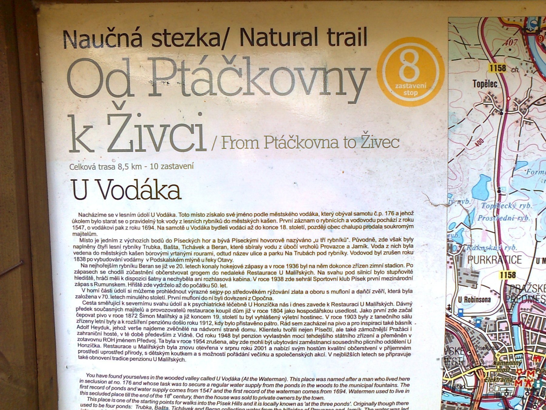 Uitkijktoren Jarník u Písek, educatieve route Van Ptáčkovna naar Živci en Pad van pijnlijke stenen