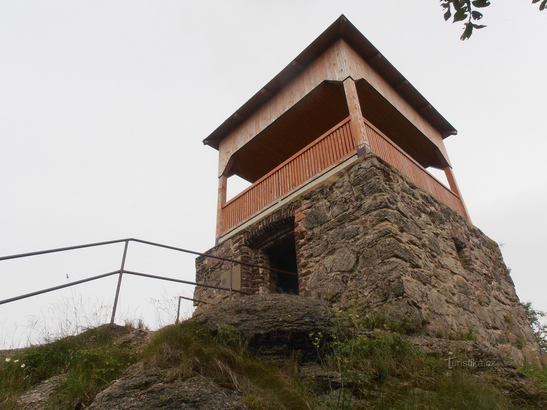 Aussichtsturm Yeřabina