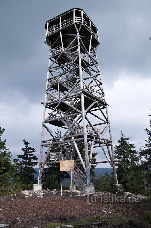 Klepý lookout tower