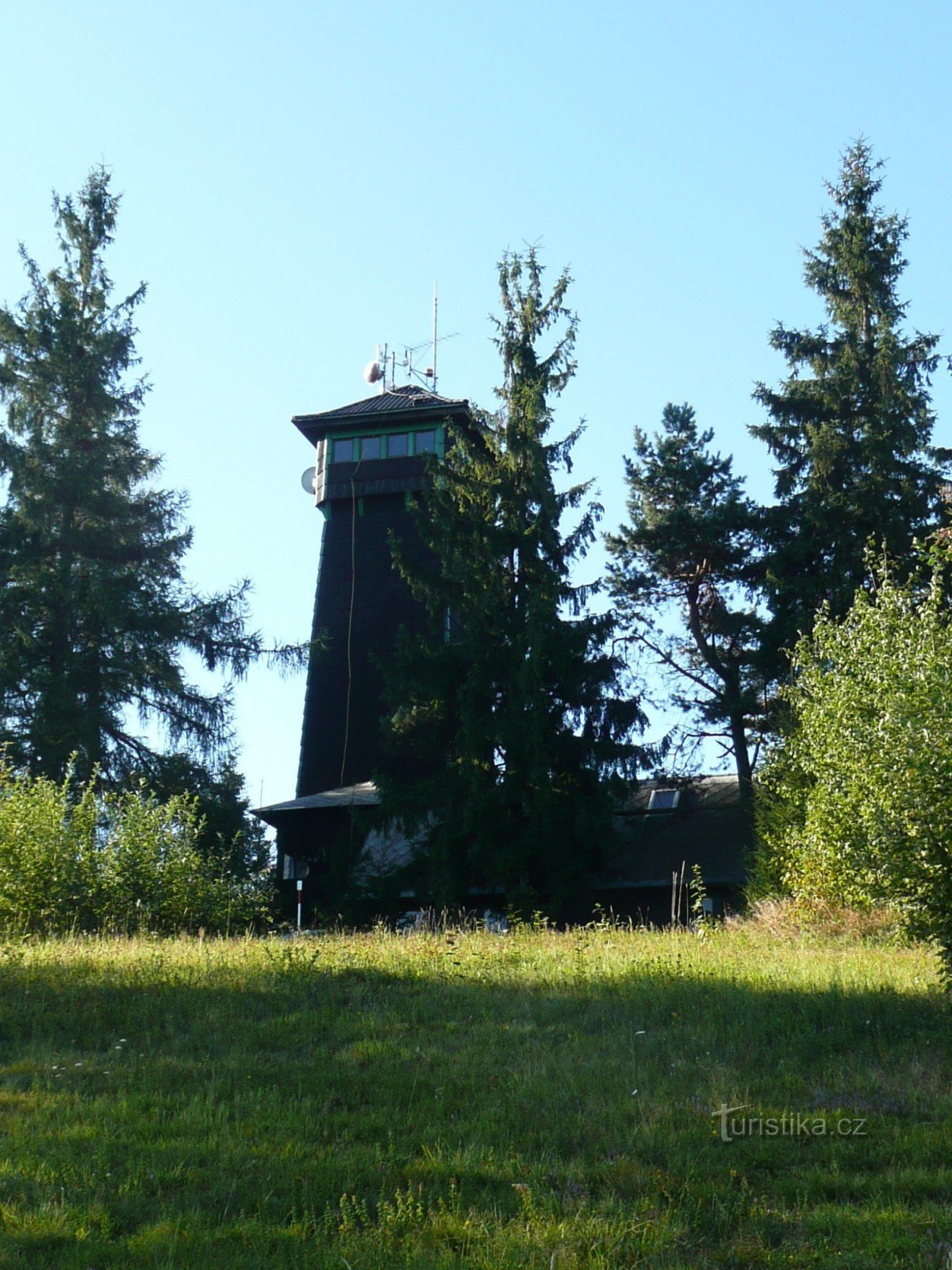 Lázek lookout tower