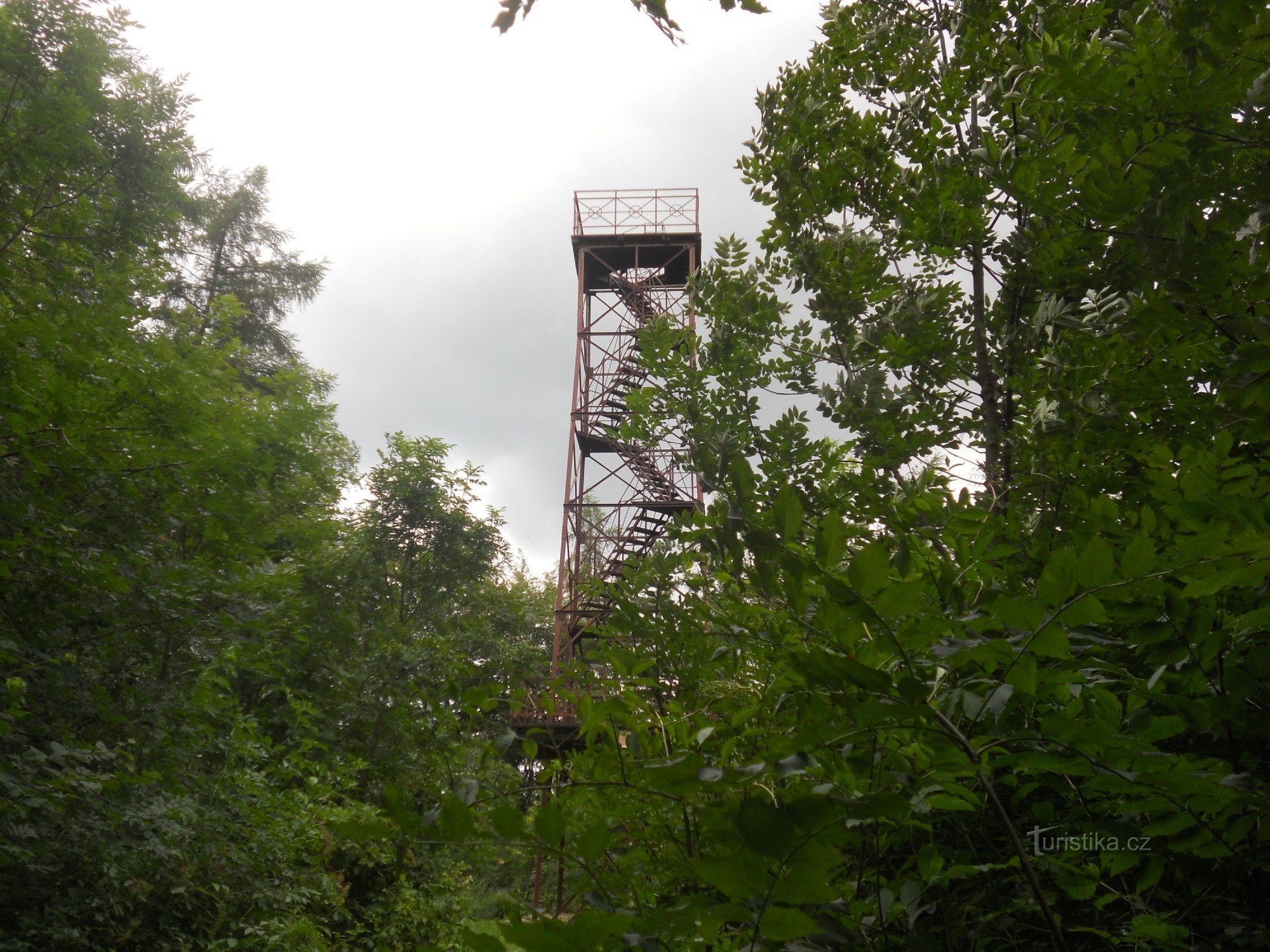 Tour de guet Libníkovice.