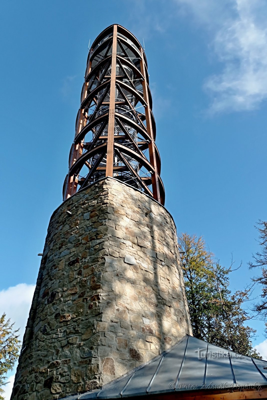 Mařenka lookout tower.