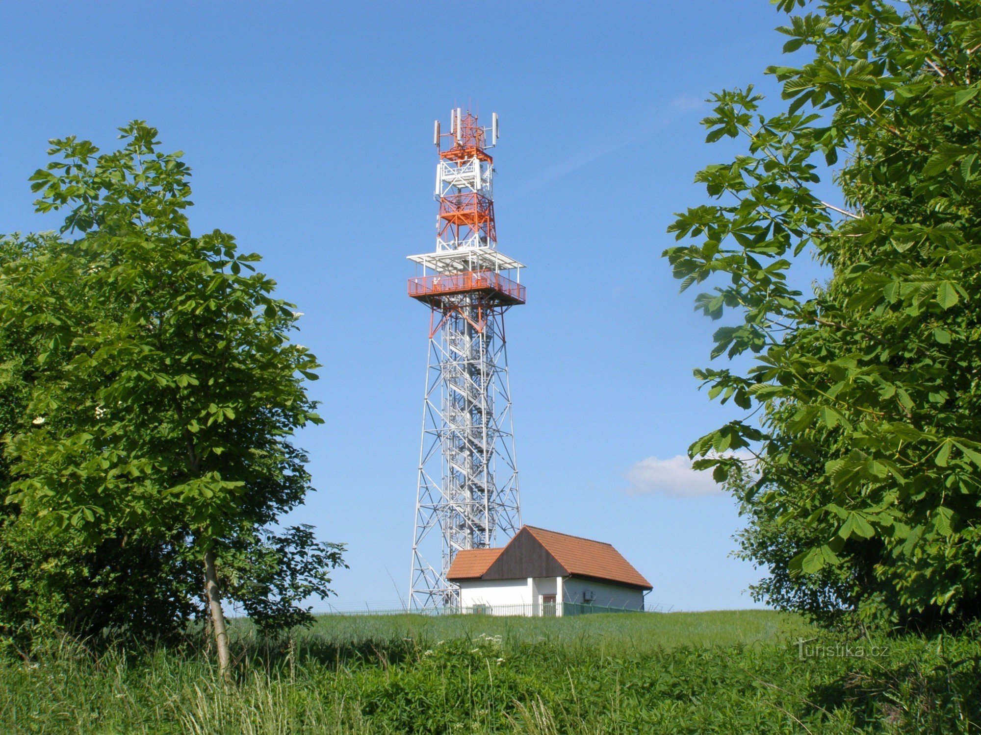 razgledni stolp na Hořické Chlum