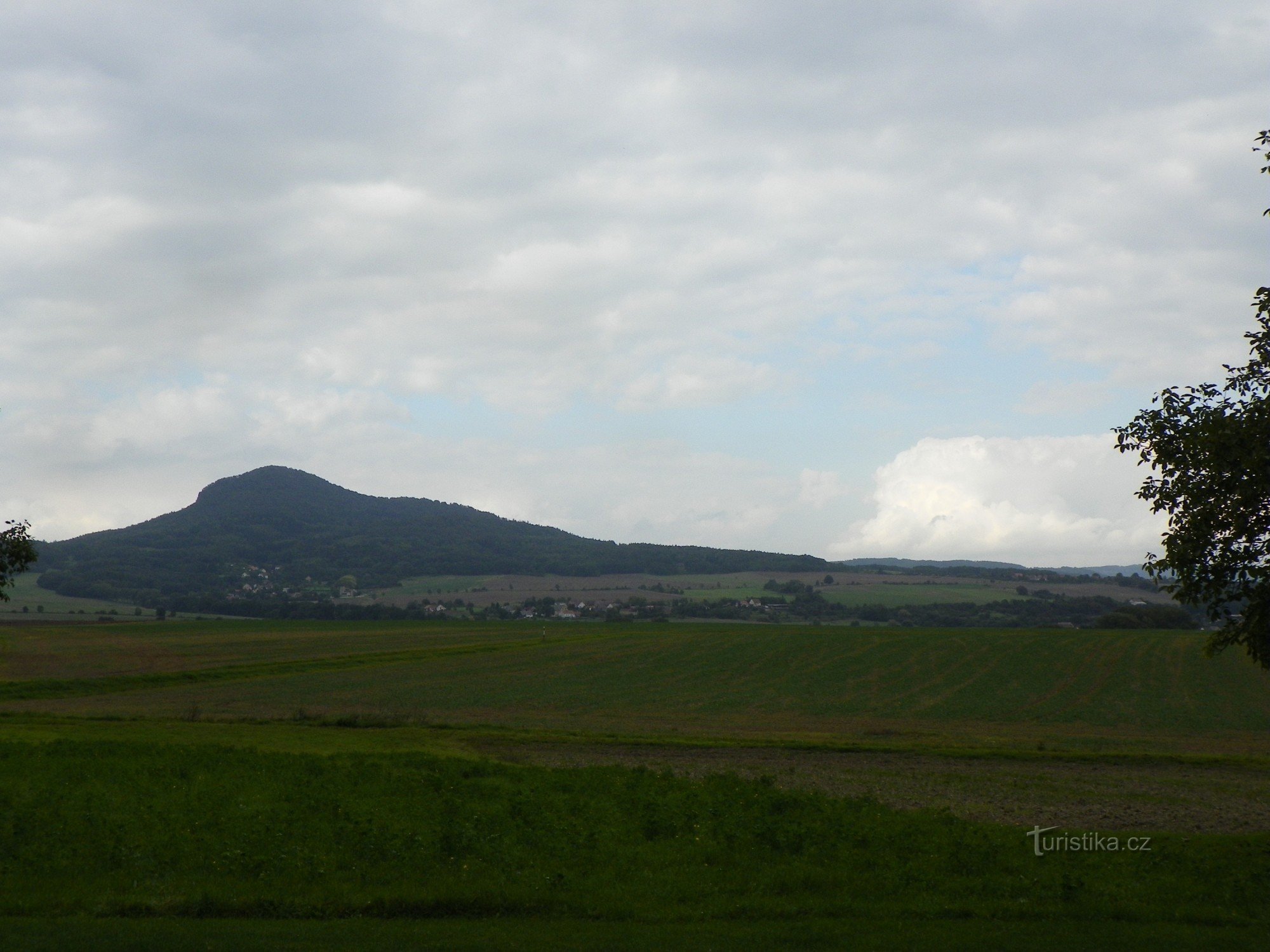 Aussichtsturm auf Hořidle