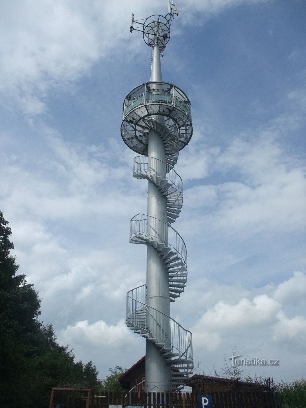 Lookout tower on Mackova hora