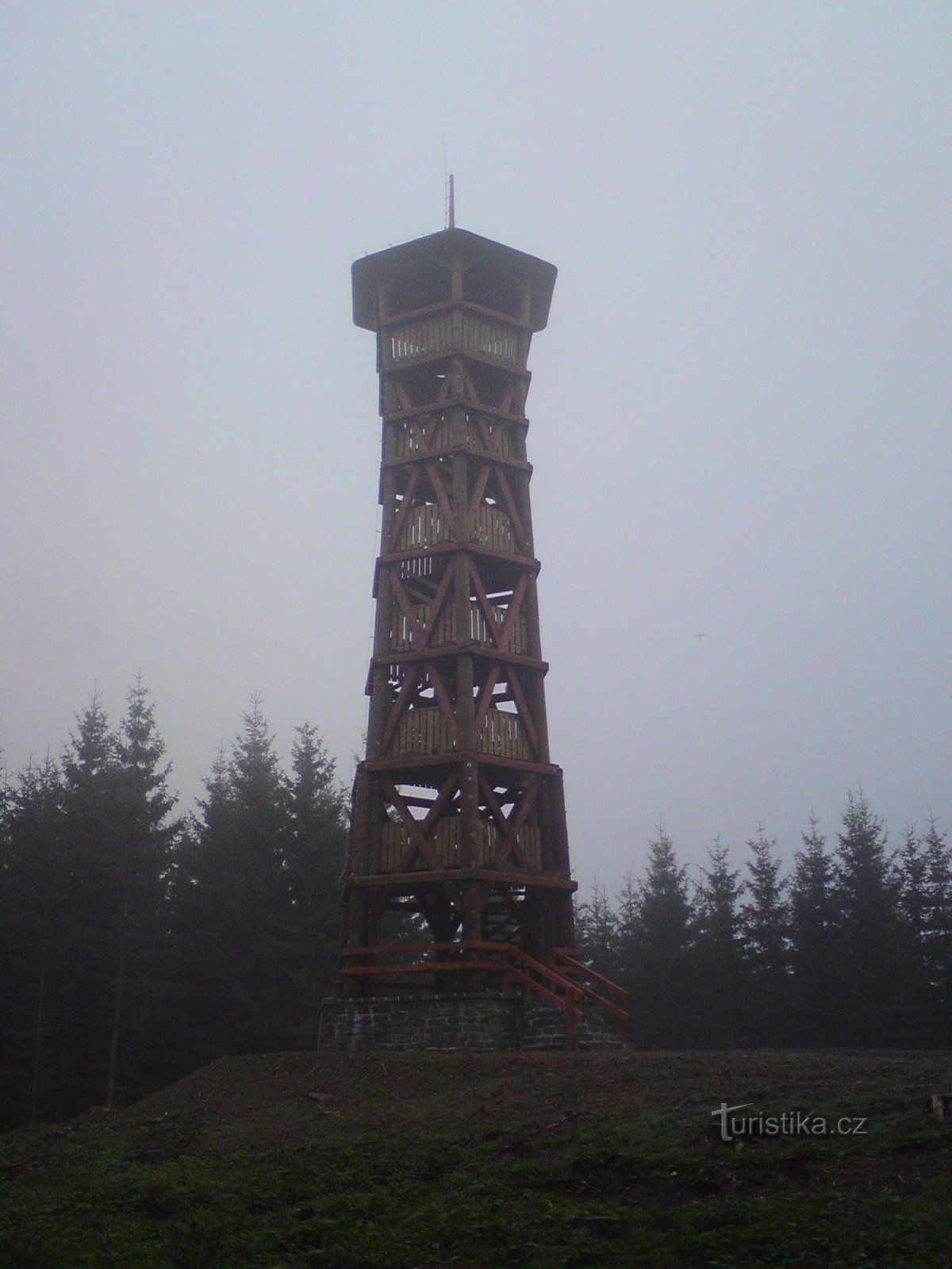 Uitkijktoren op Miloňová Velké Karlovice