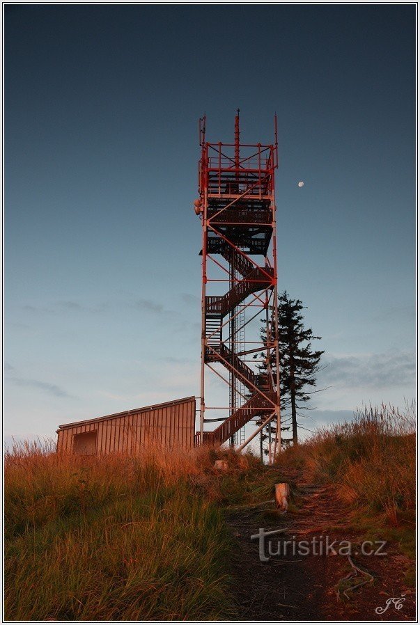 Torre de vigilancia en el canino Ruprechticky