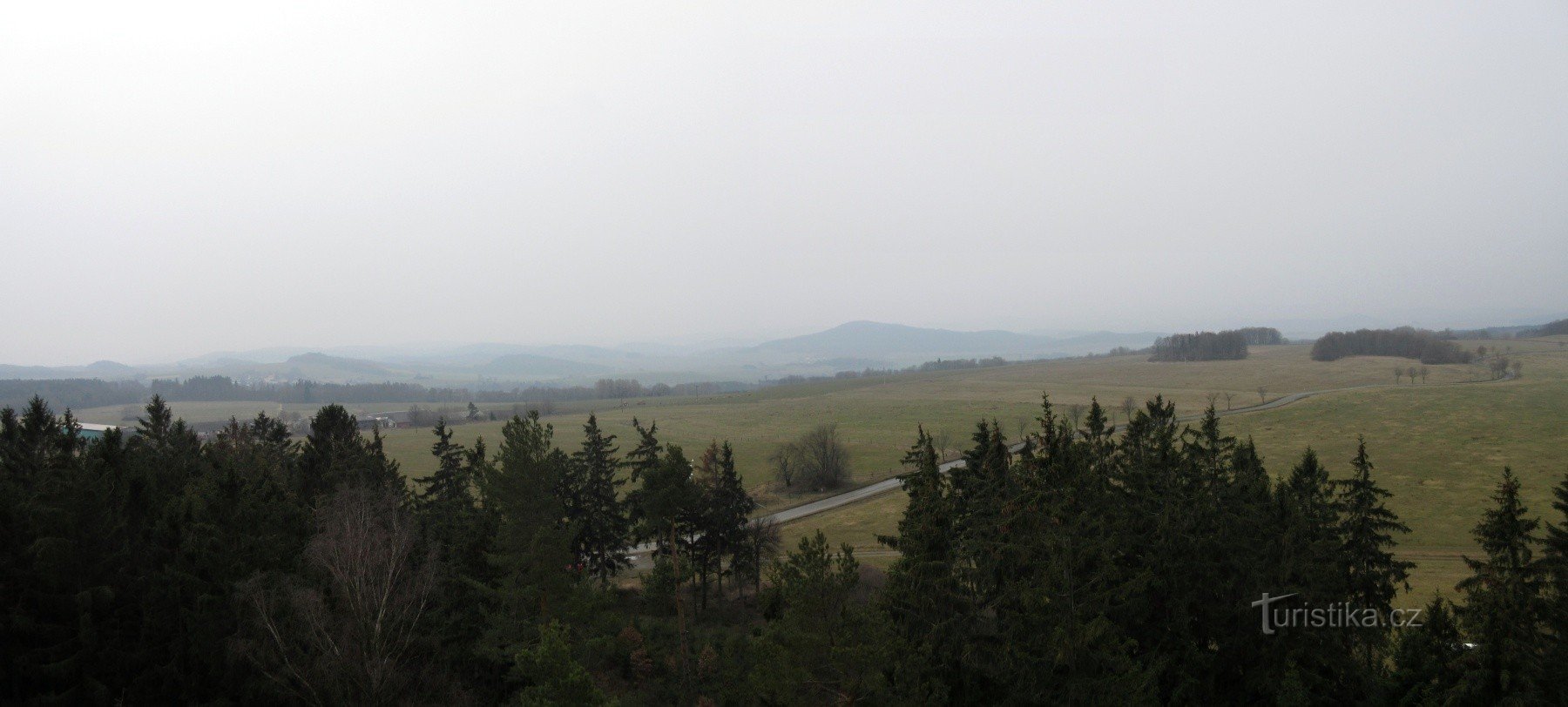 Tour de guet Na Skále - vue brumeuse