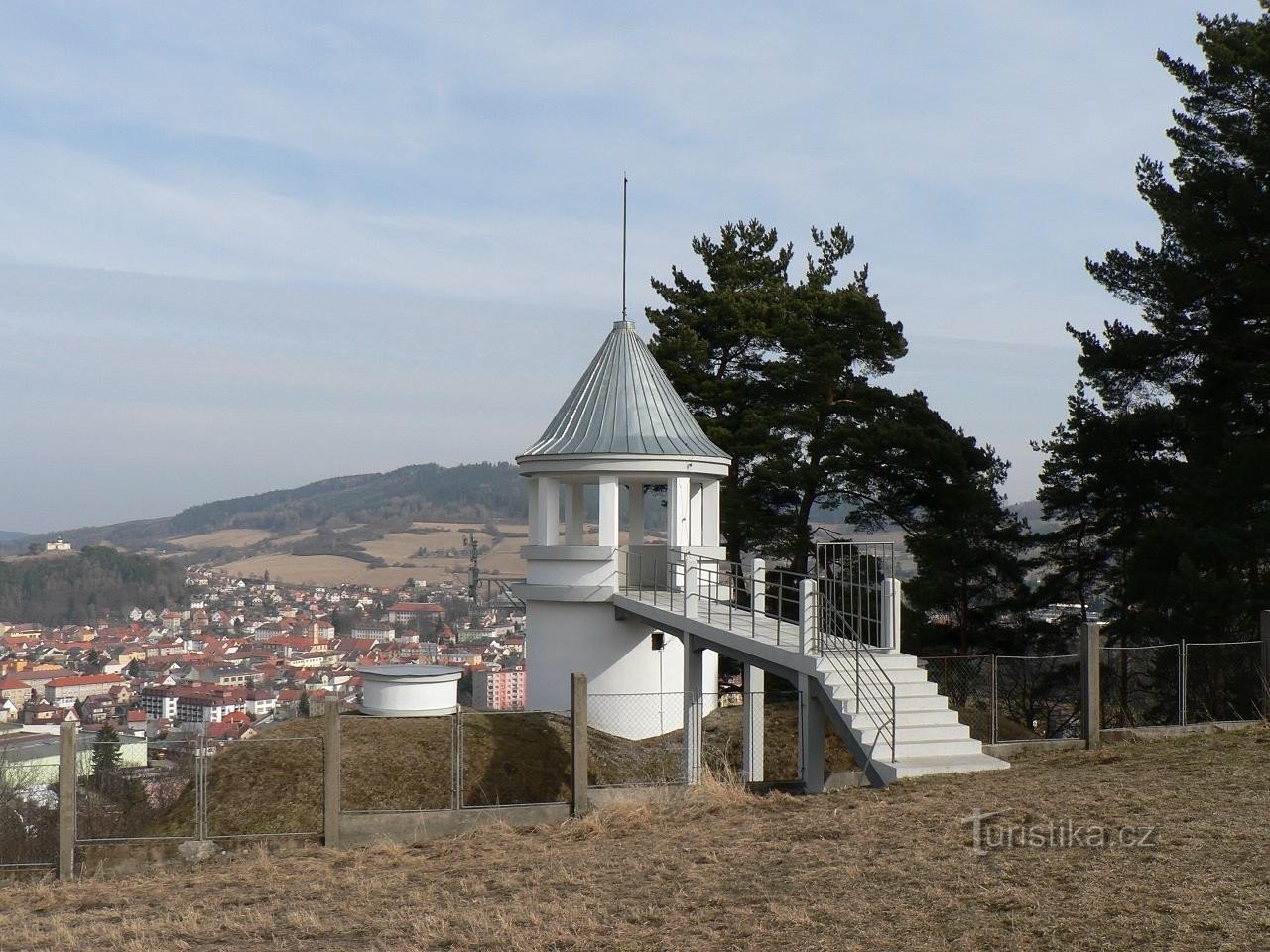 Rozhledna na staré vodárně v Sušici.