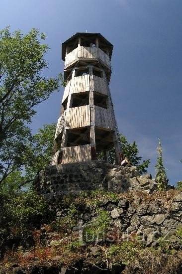 utsiktstorn på Strážné vrch