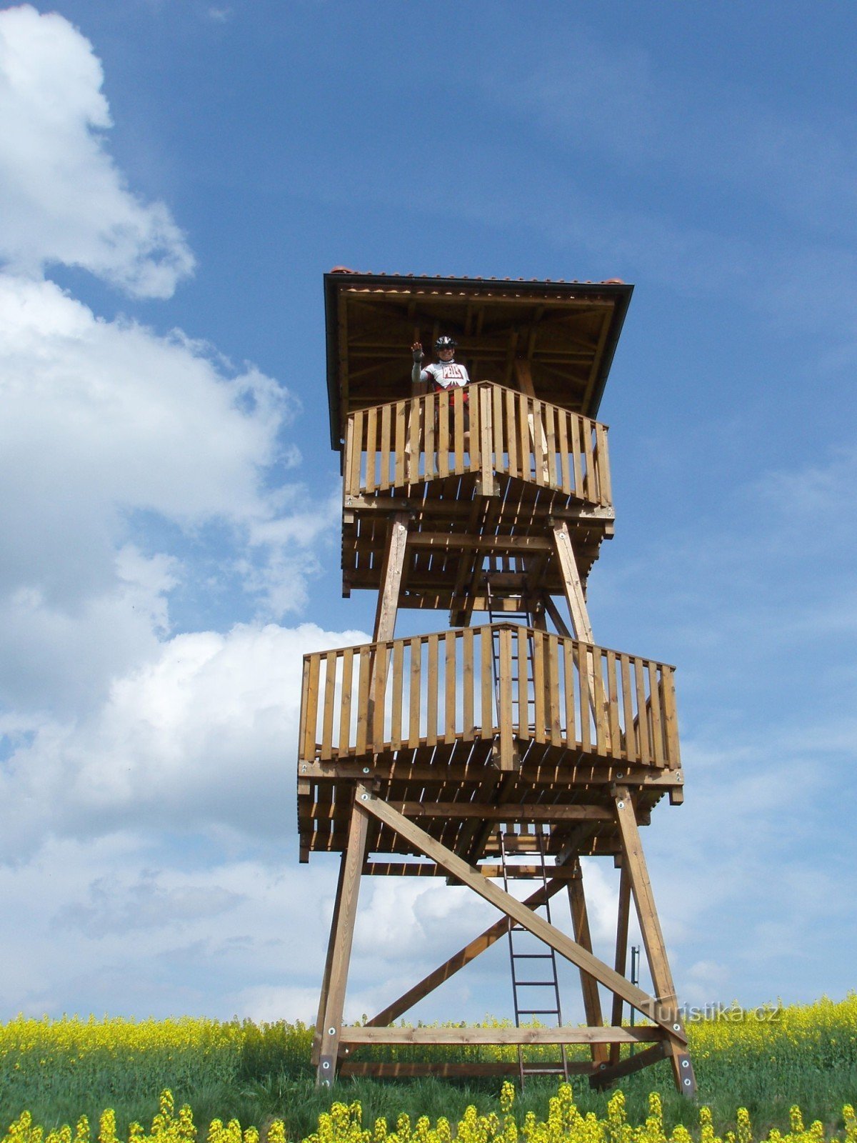 tour de guet sur la colline de Zelenka