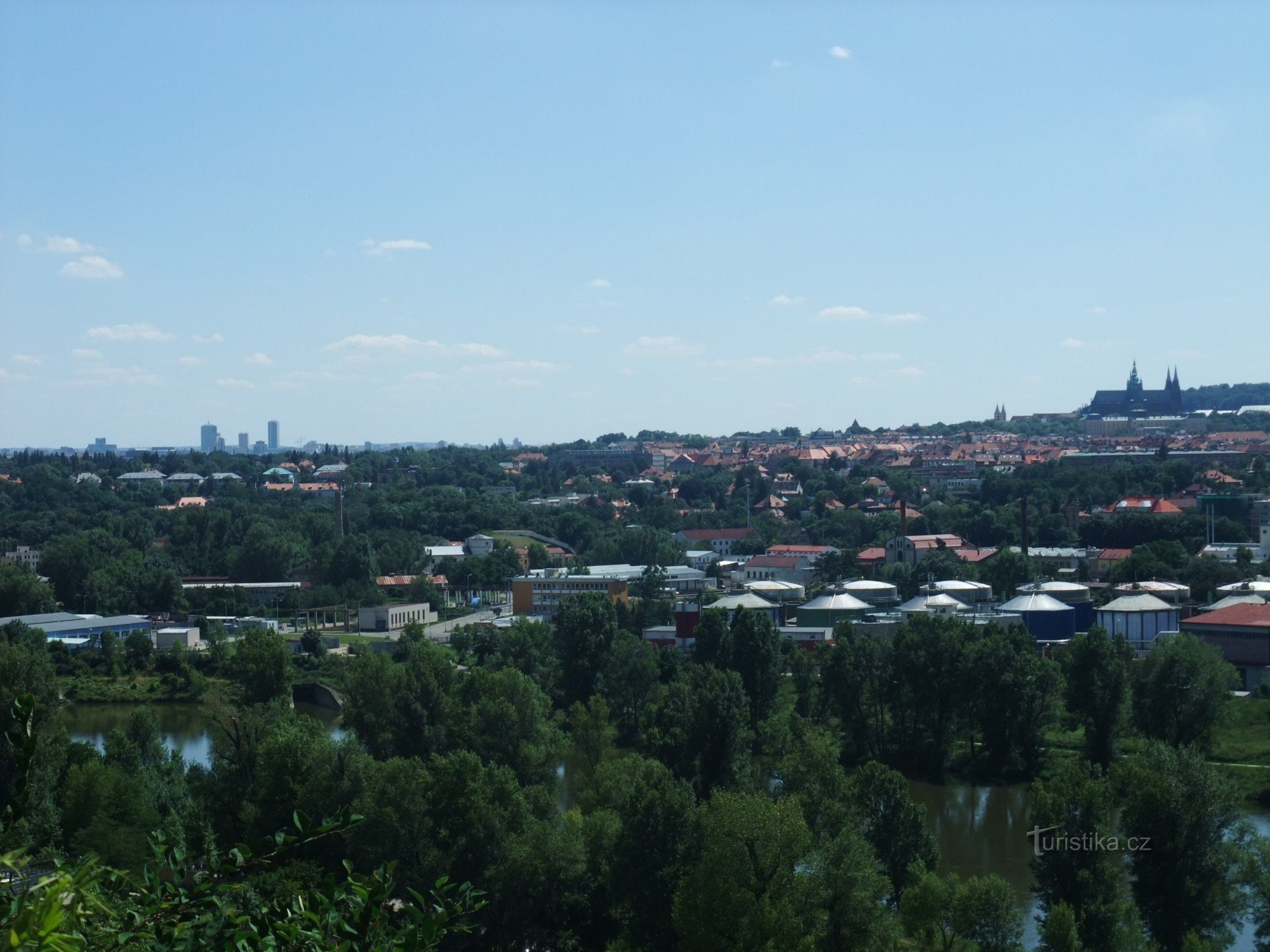 Πύργος παρατήρησης Obora στο ζωολογικό κήπο της Πράγας