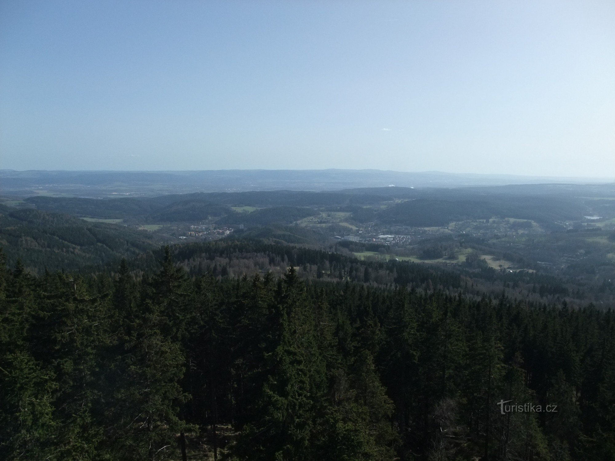 Aussichtsturm Pajndl auf Tisový vrch