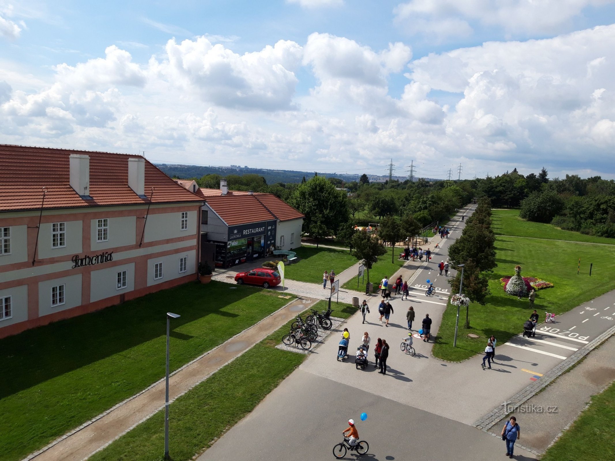 Aussichtsturm Šiška in Prag auf der Landronka