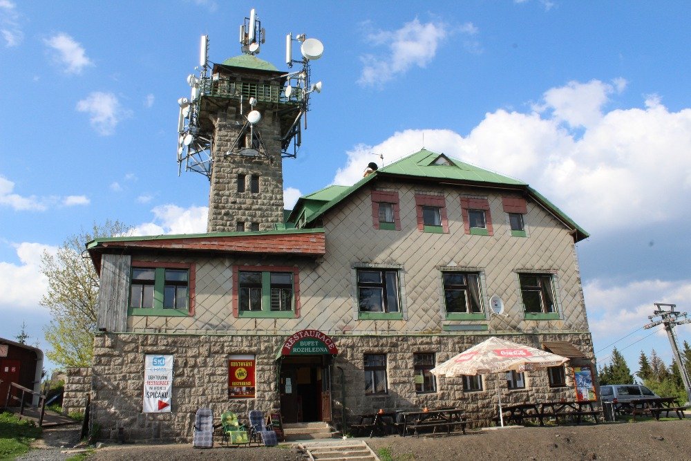 Špičák lookout tower