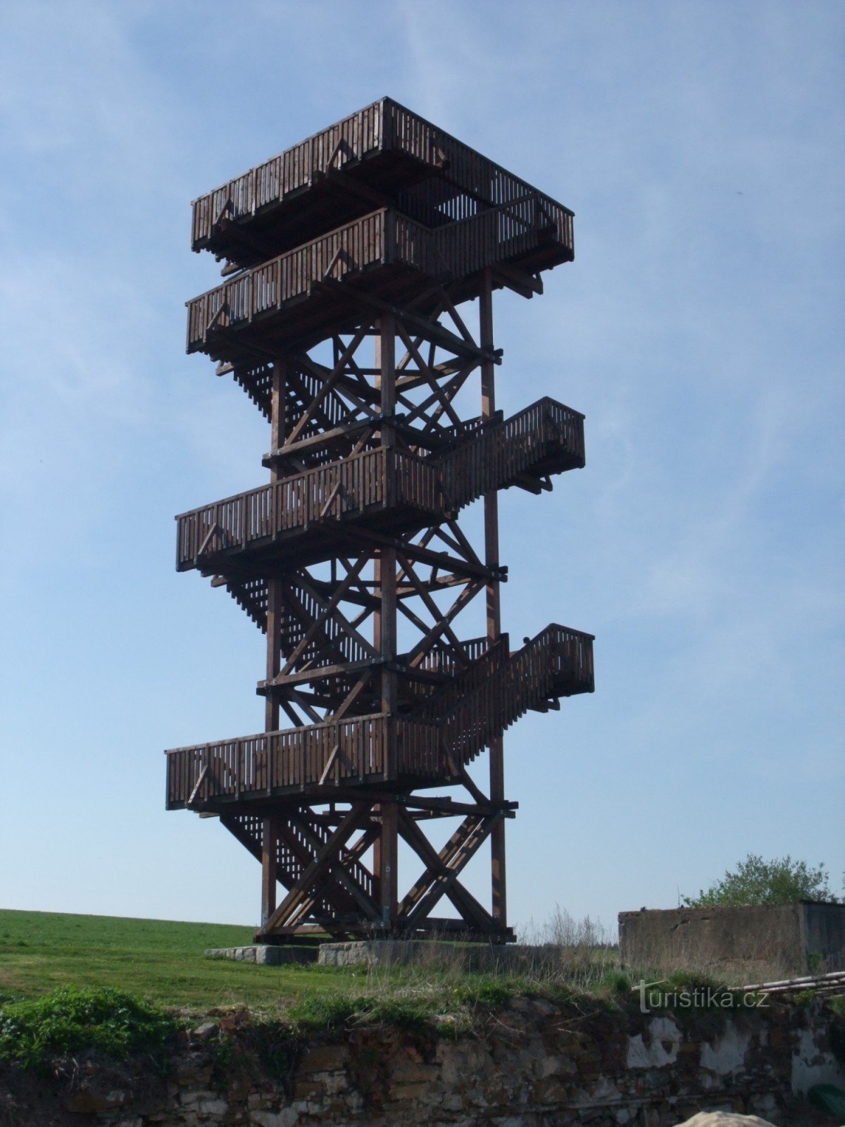 U Strejců 观景塔位于 Cheb 附近的 Luby