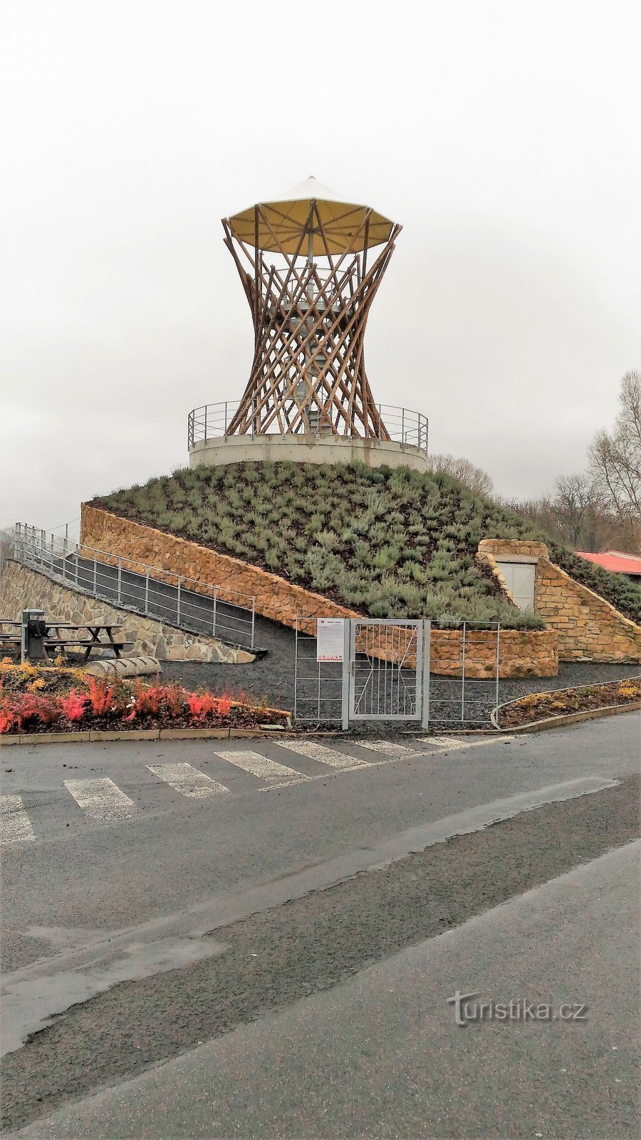 Aussichtsturm U Zámečku in Lovosice.