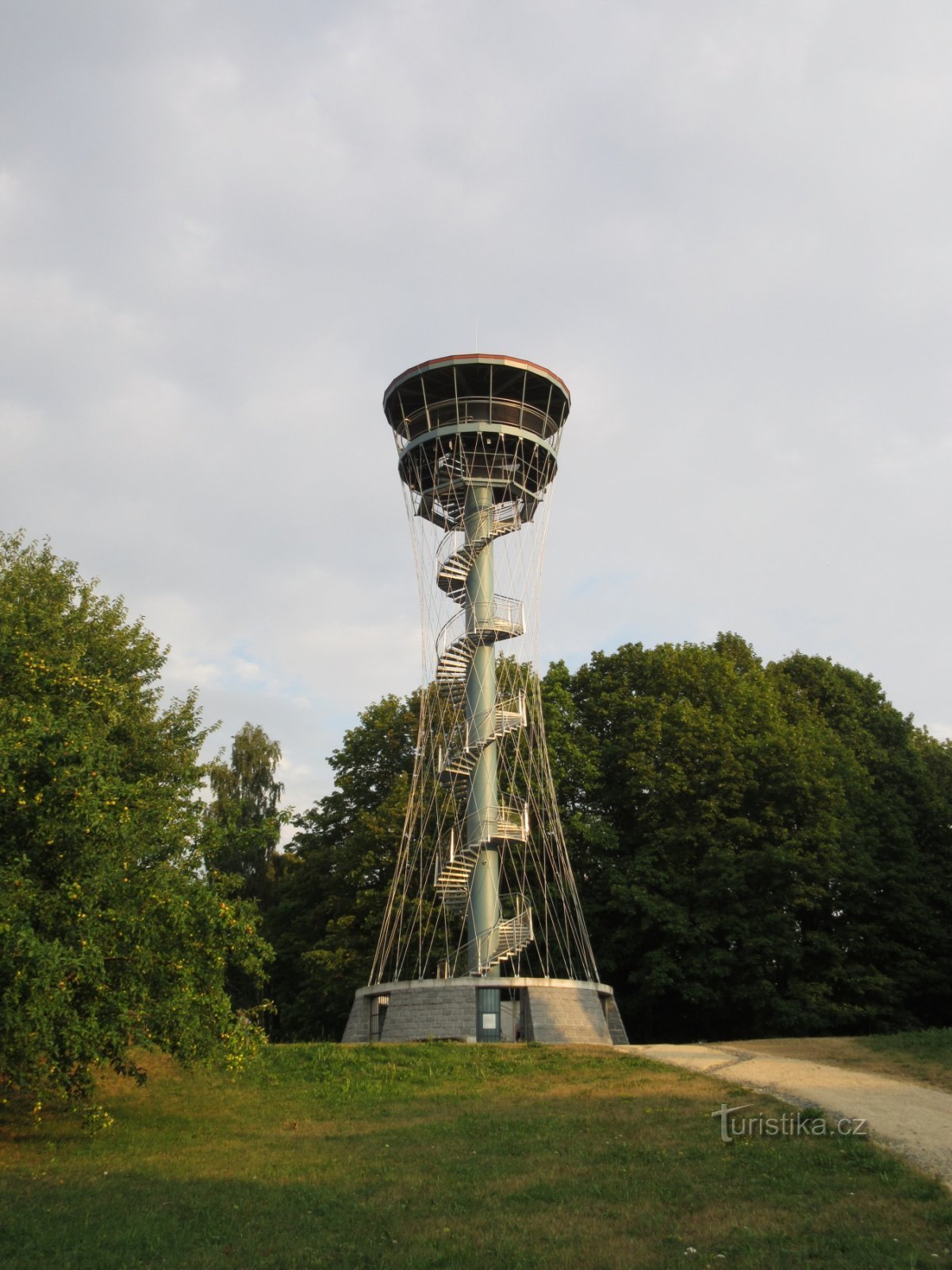The Vysoké lookout tower near Tachova and the Na Vysoké monument