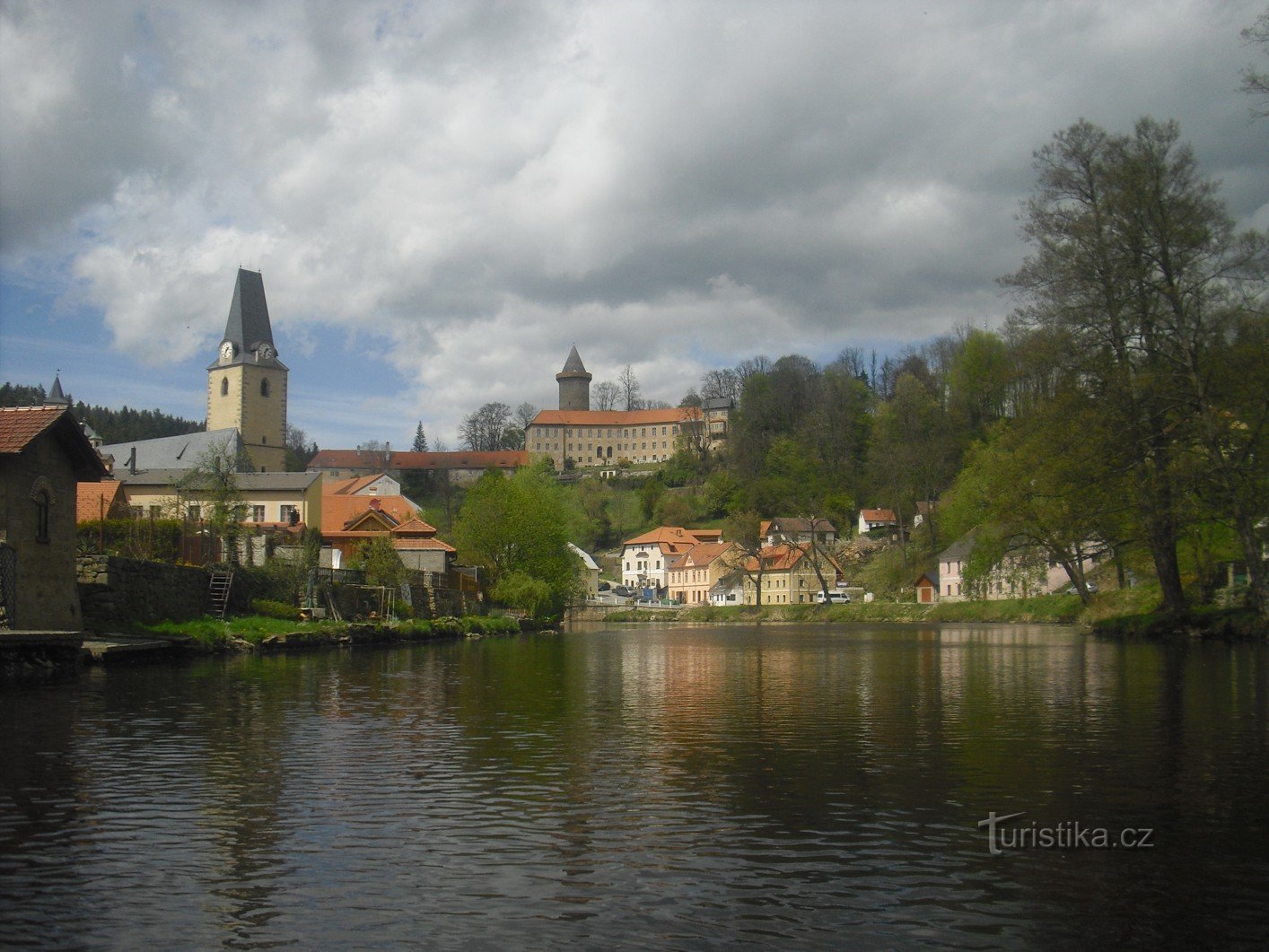 Rožmberk en een van de oudste kastelen van de familie Vítkov