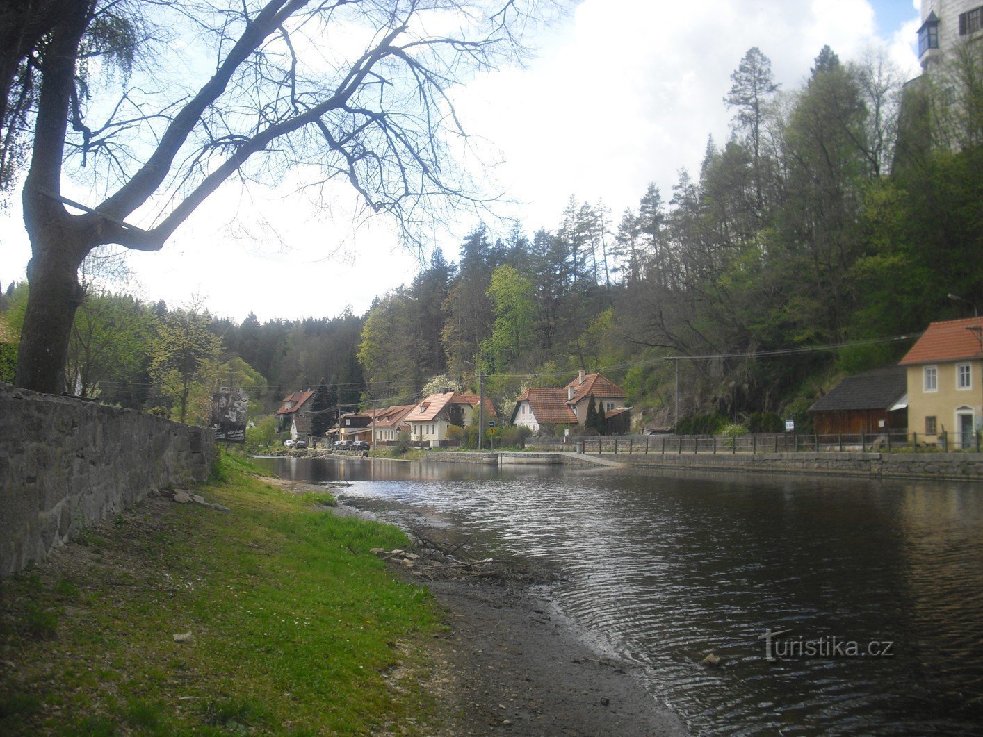 Rožmberk y uno de los castillos más antiguos de la familia Vítkov