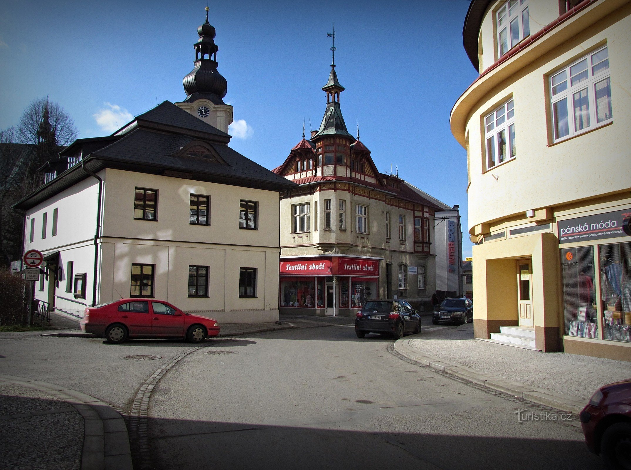 Rožnov pod Radhoštěm - la plaza principal