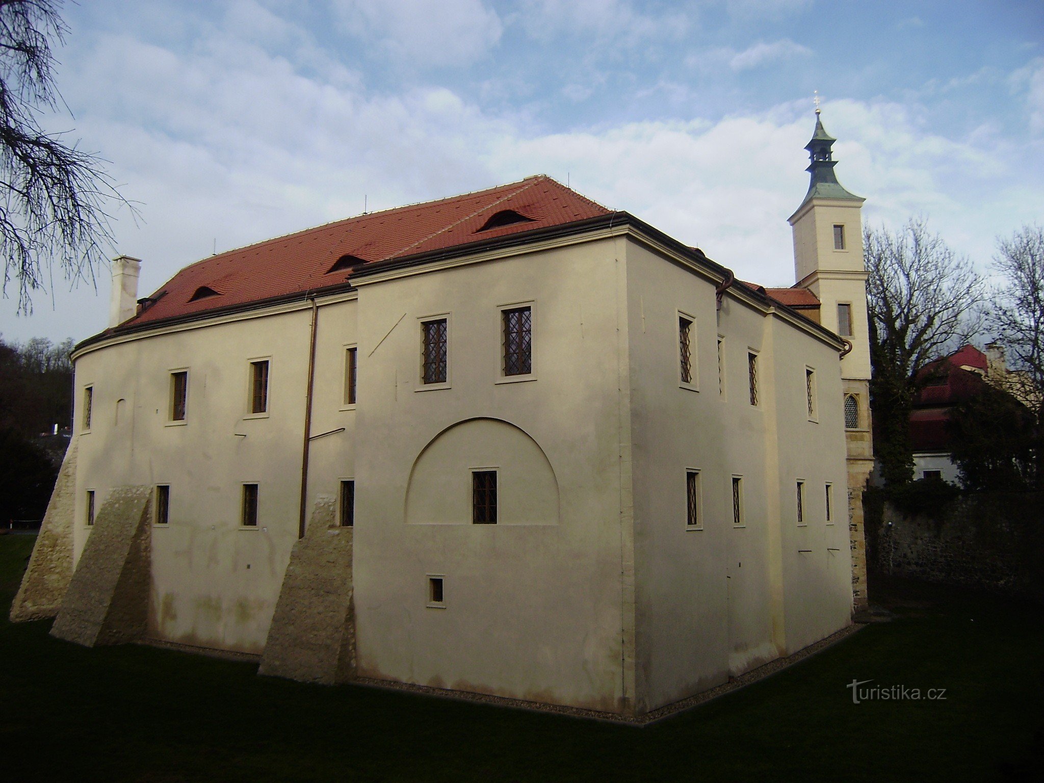 Rozwiązania - zamek