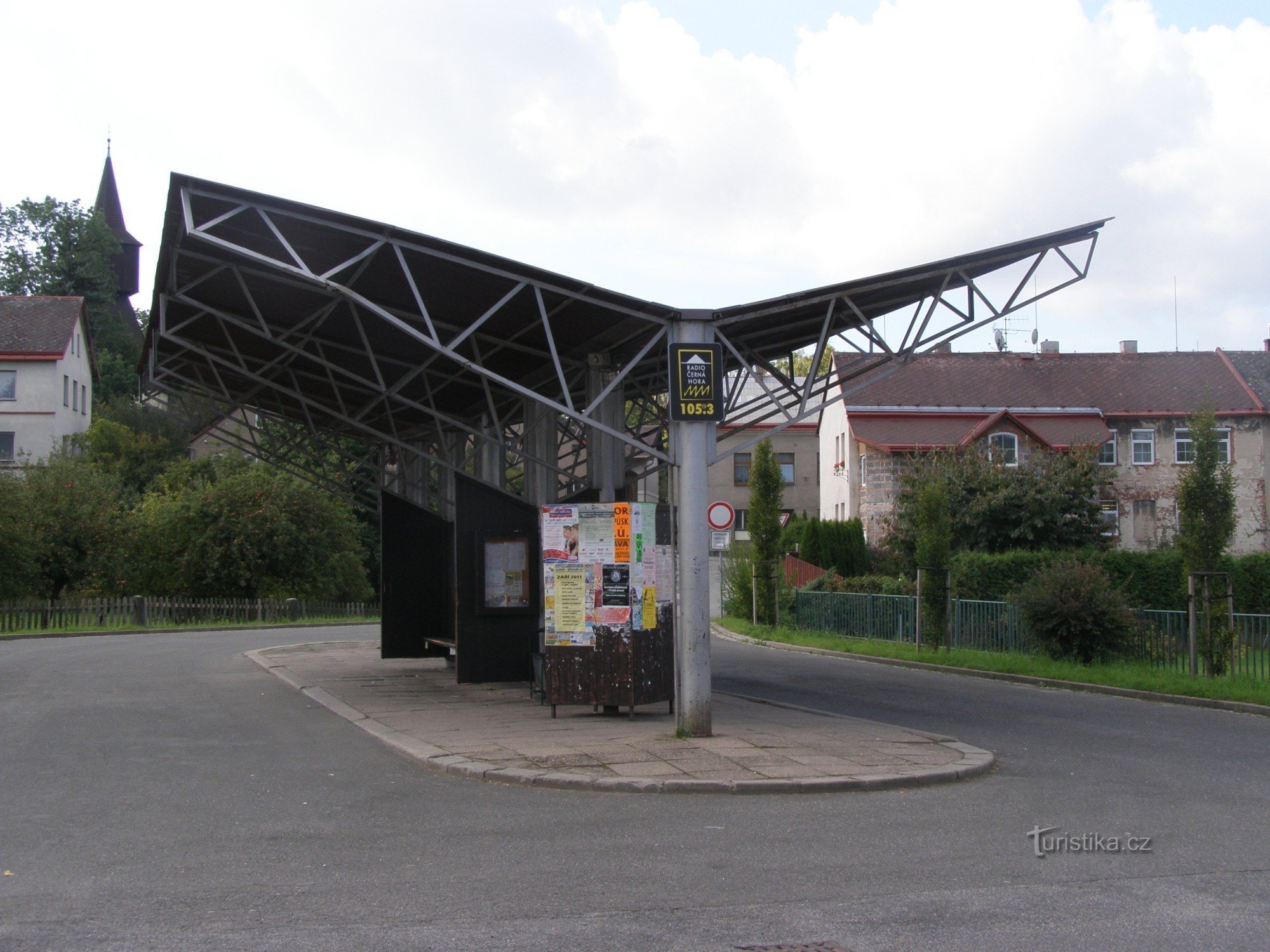 Rtyně u Podkrkonoší - autobusni kolodvor