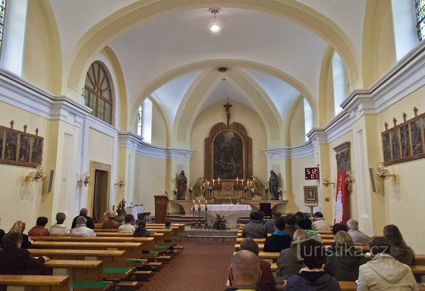 Ruda nad Moravou - iglesia de St. Lorenzo