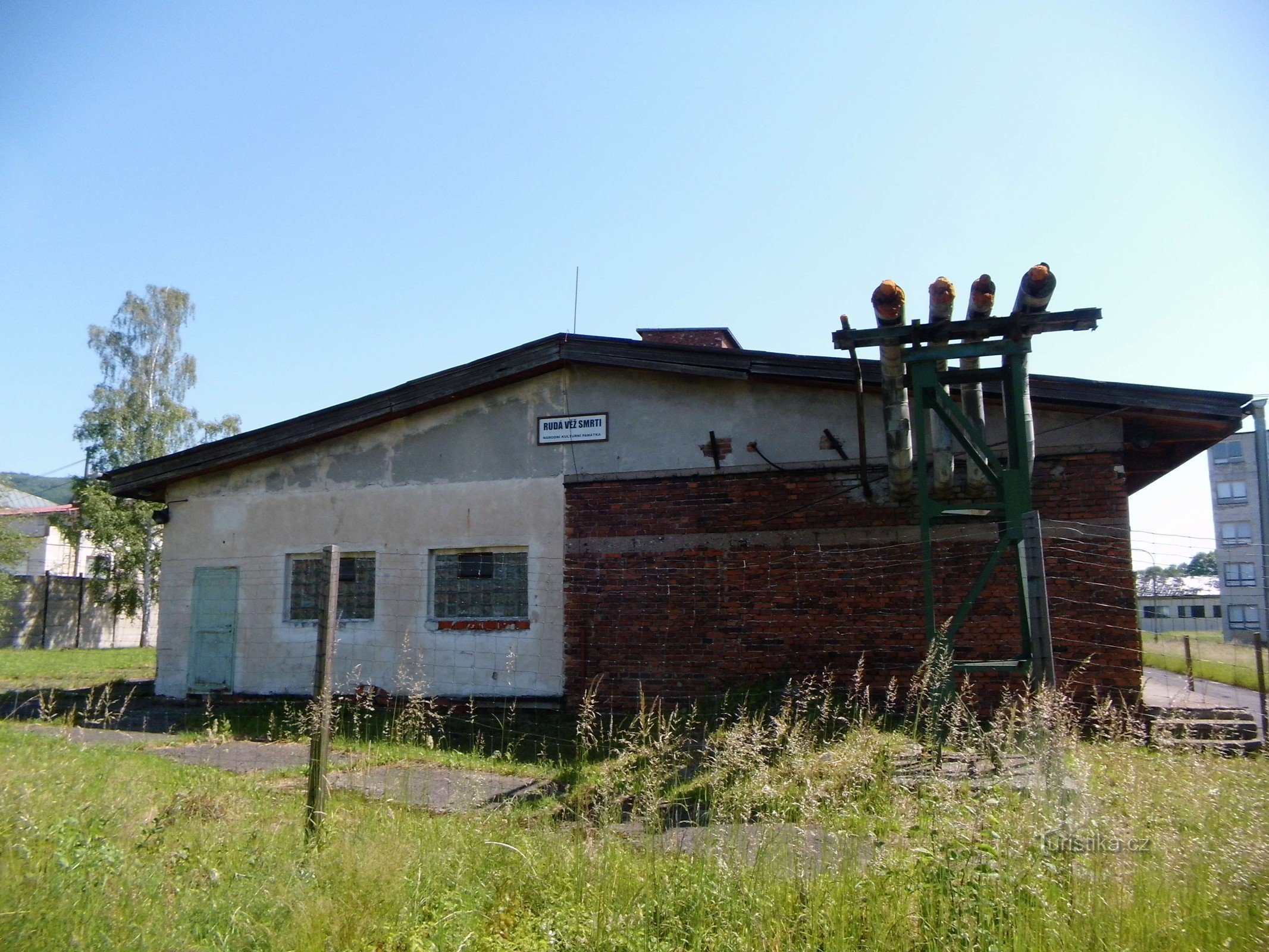 维克马诺夫附近的红色死亡塔