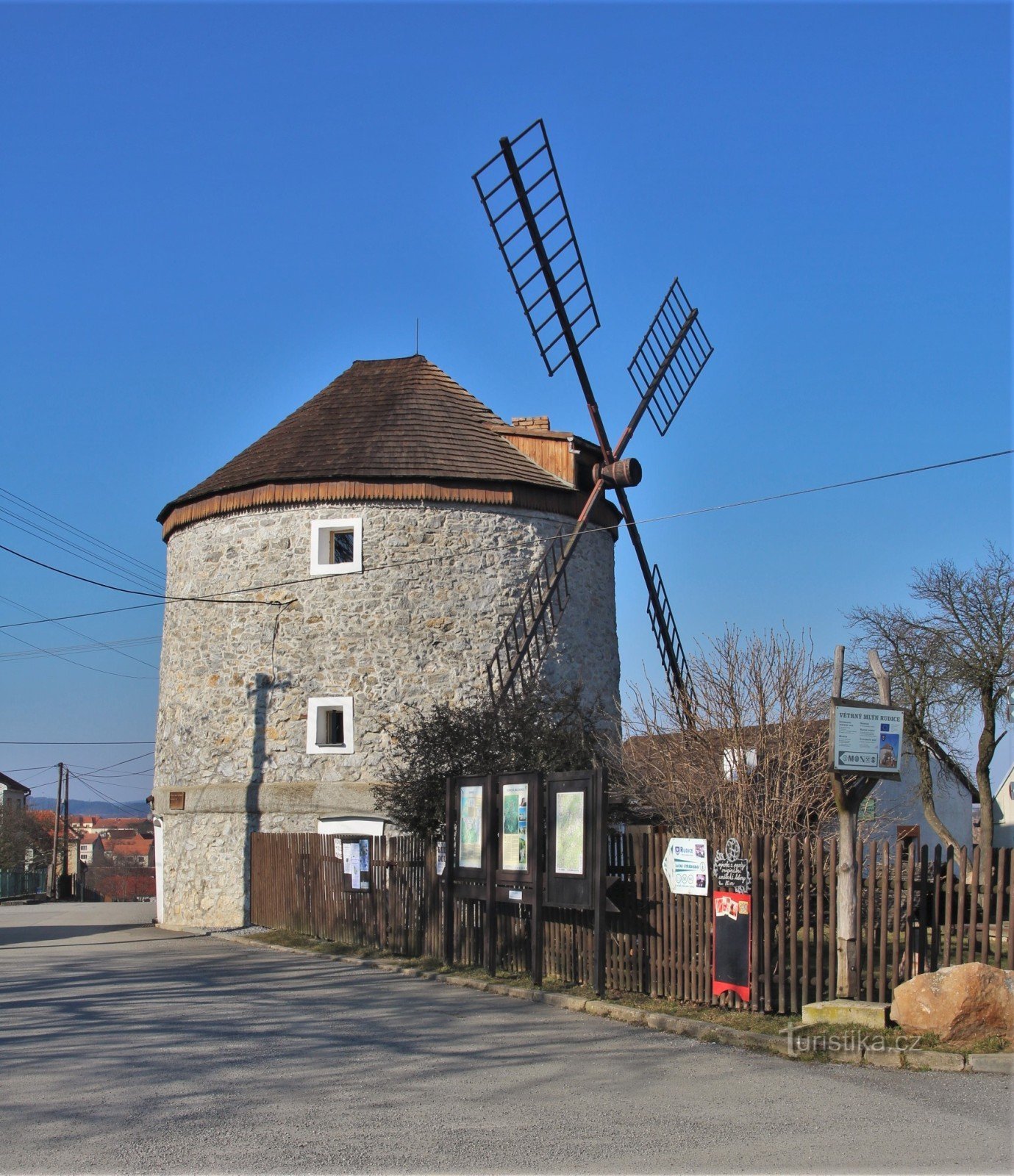 Rudice - Informationszentrum Windmühle