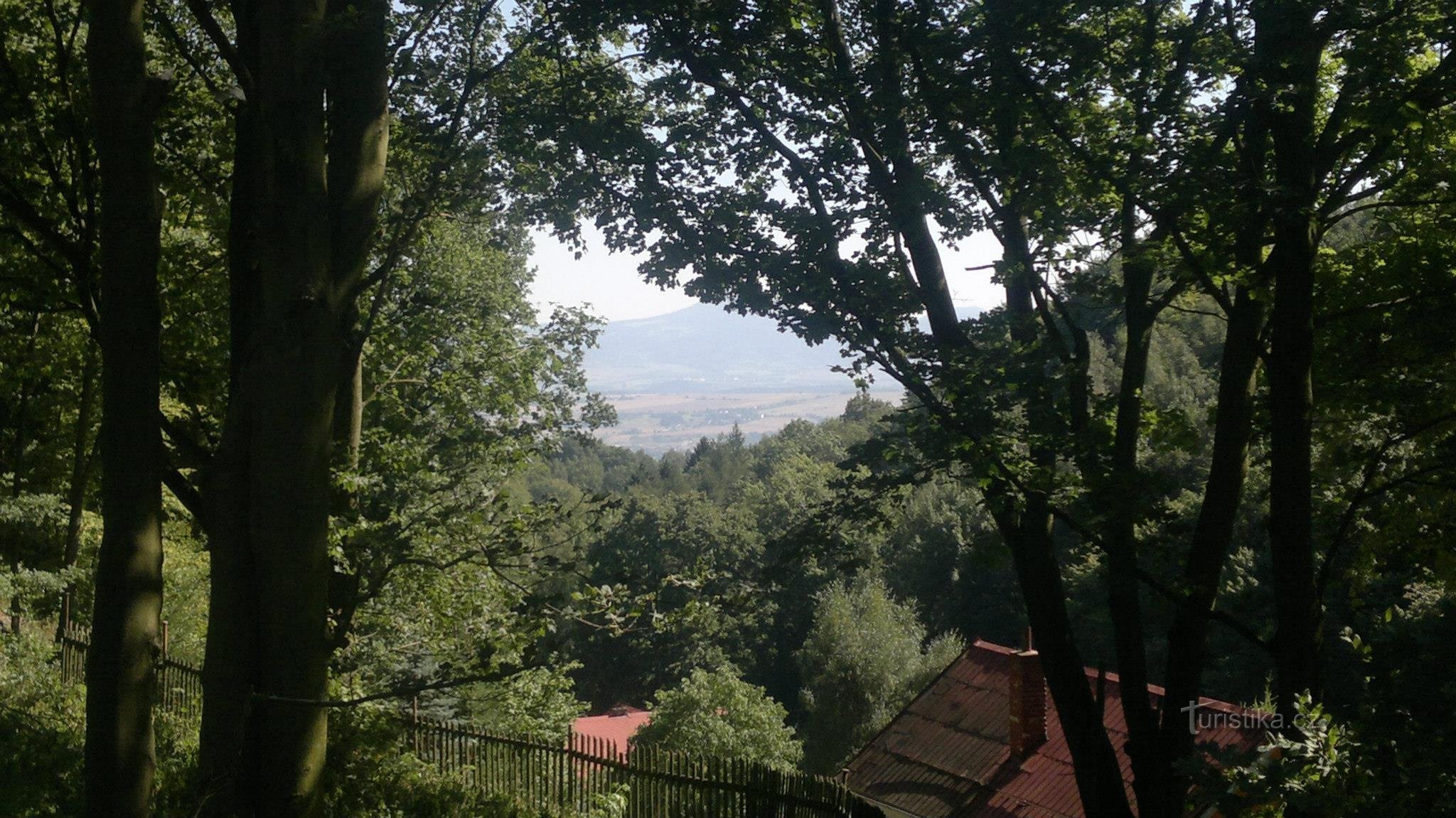 Ruines d'un marteau sur le ruisseau Krupský