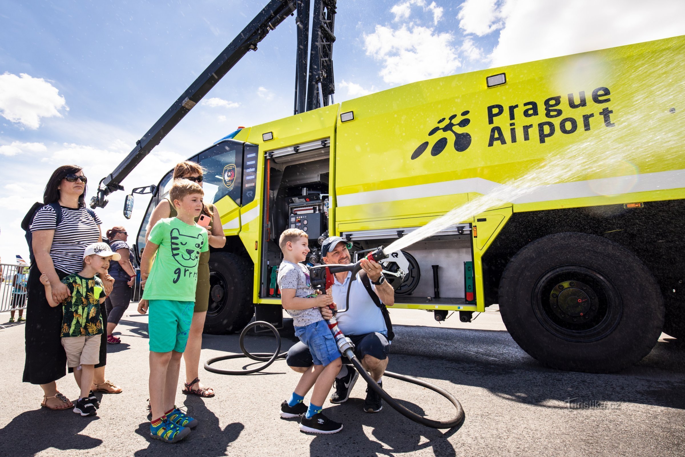 Pista de aterizare pe aeroportul din Praga