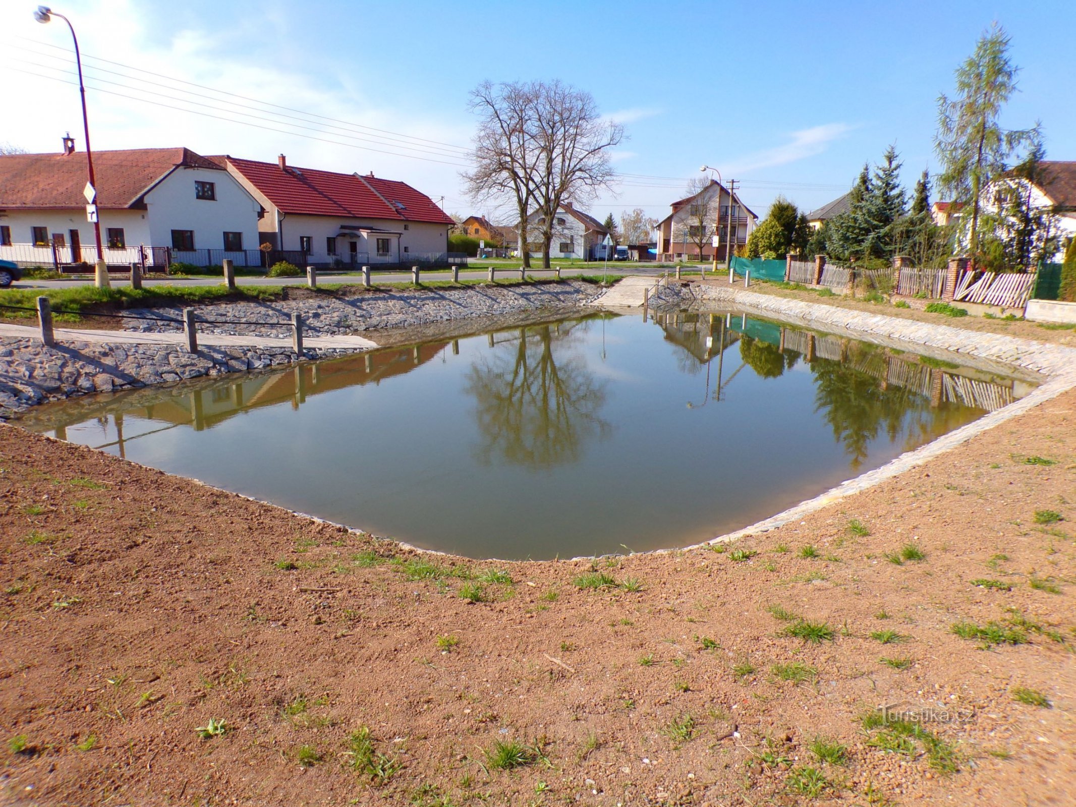 Rybníček Šmídovka (Funeral, 27.4.2022/XNUMX/XNUMX)