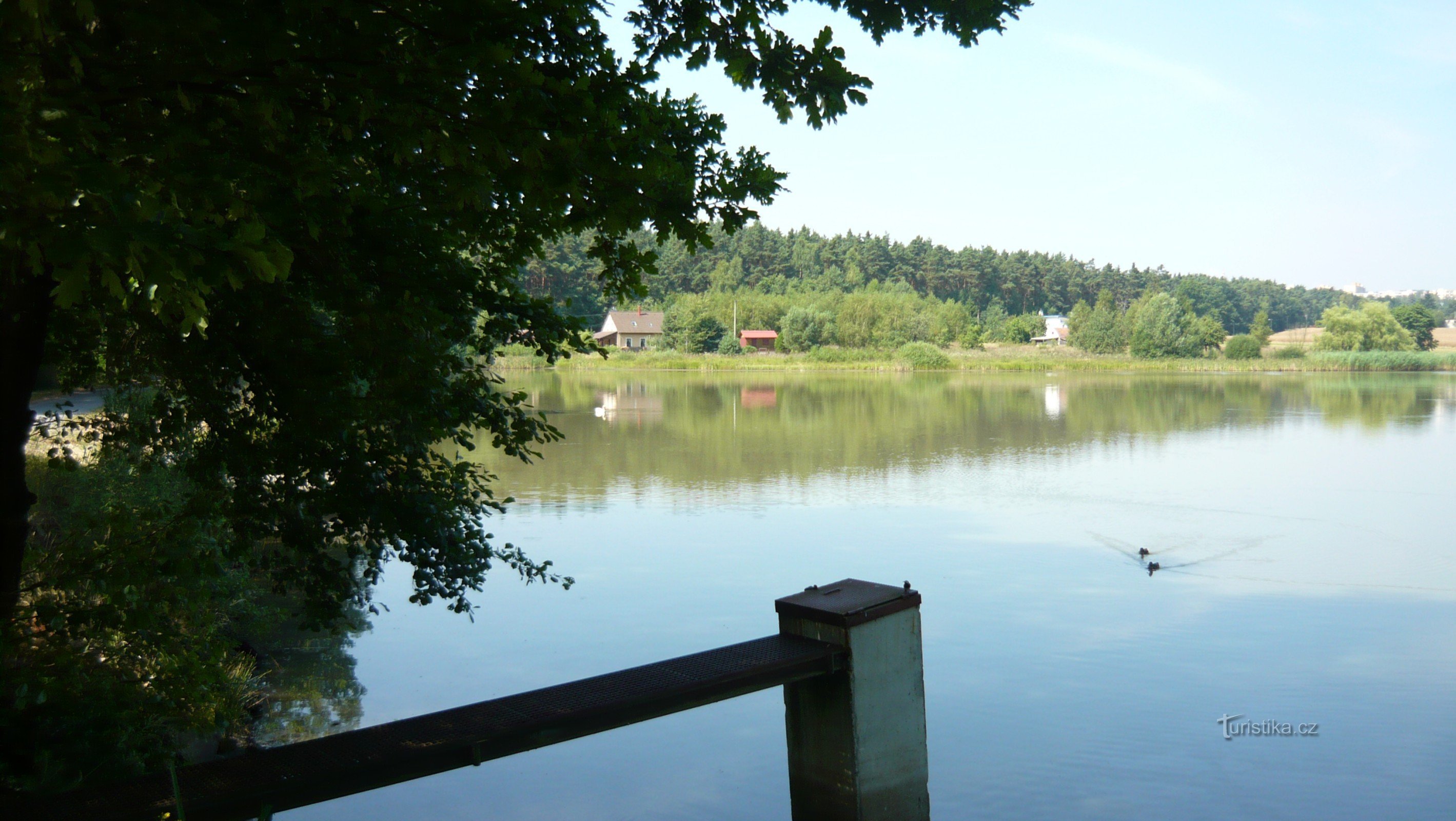 hồ Košinář