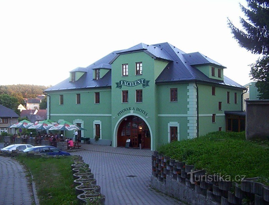 Rýmařov-berărie și hotel Exelent-Foto: Ulrych Mir.