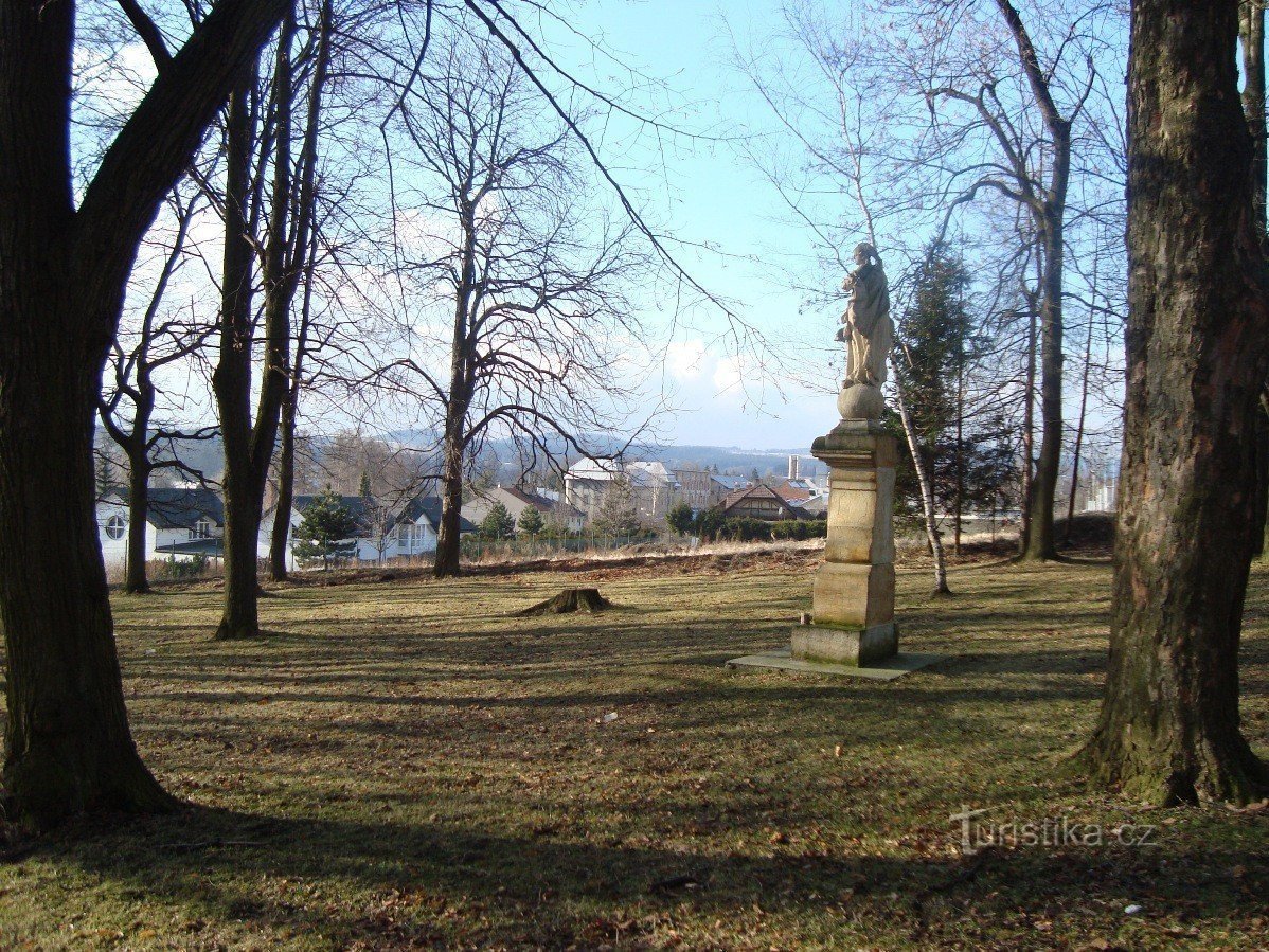 Rýmařov-statyn av P. Maria segraren-Foto: Ulrych Mir.